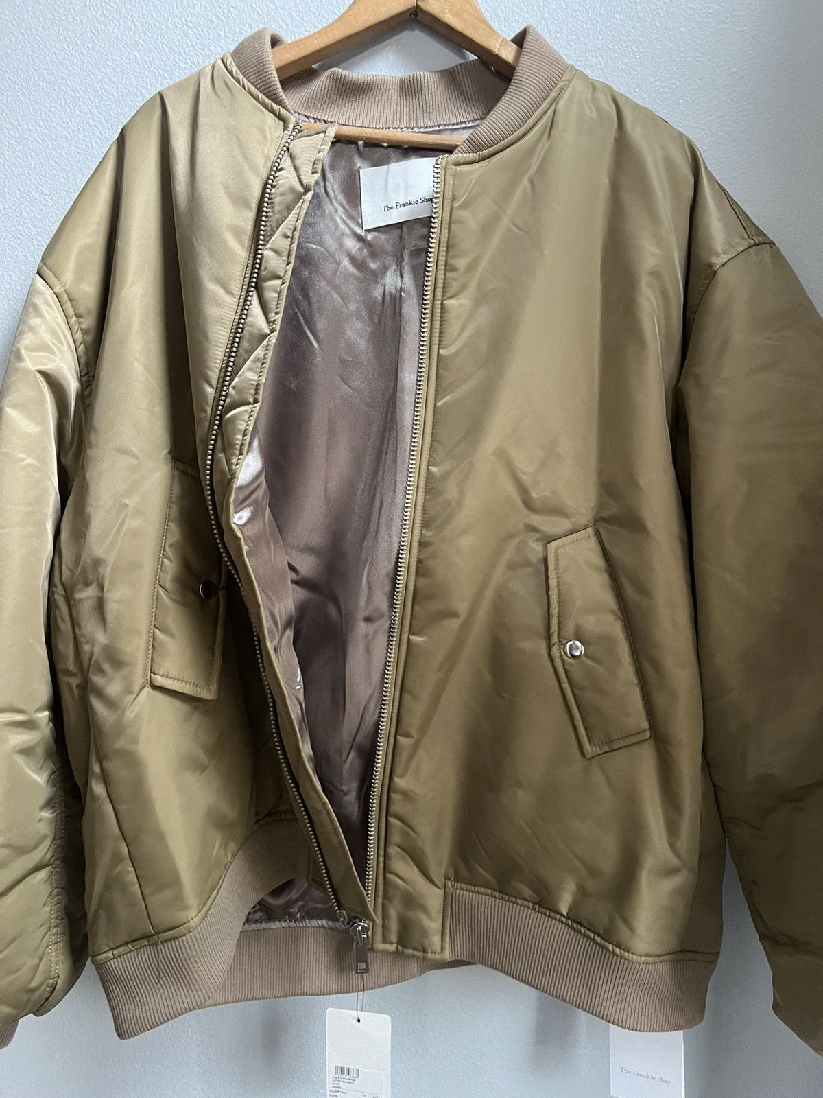 Frankie Shop The Frankie Shop Astra Bomber - Unisex, New, Oversized Size US XS / EU 42 / 0 - 5 Thumbnail