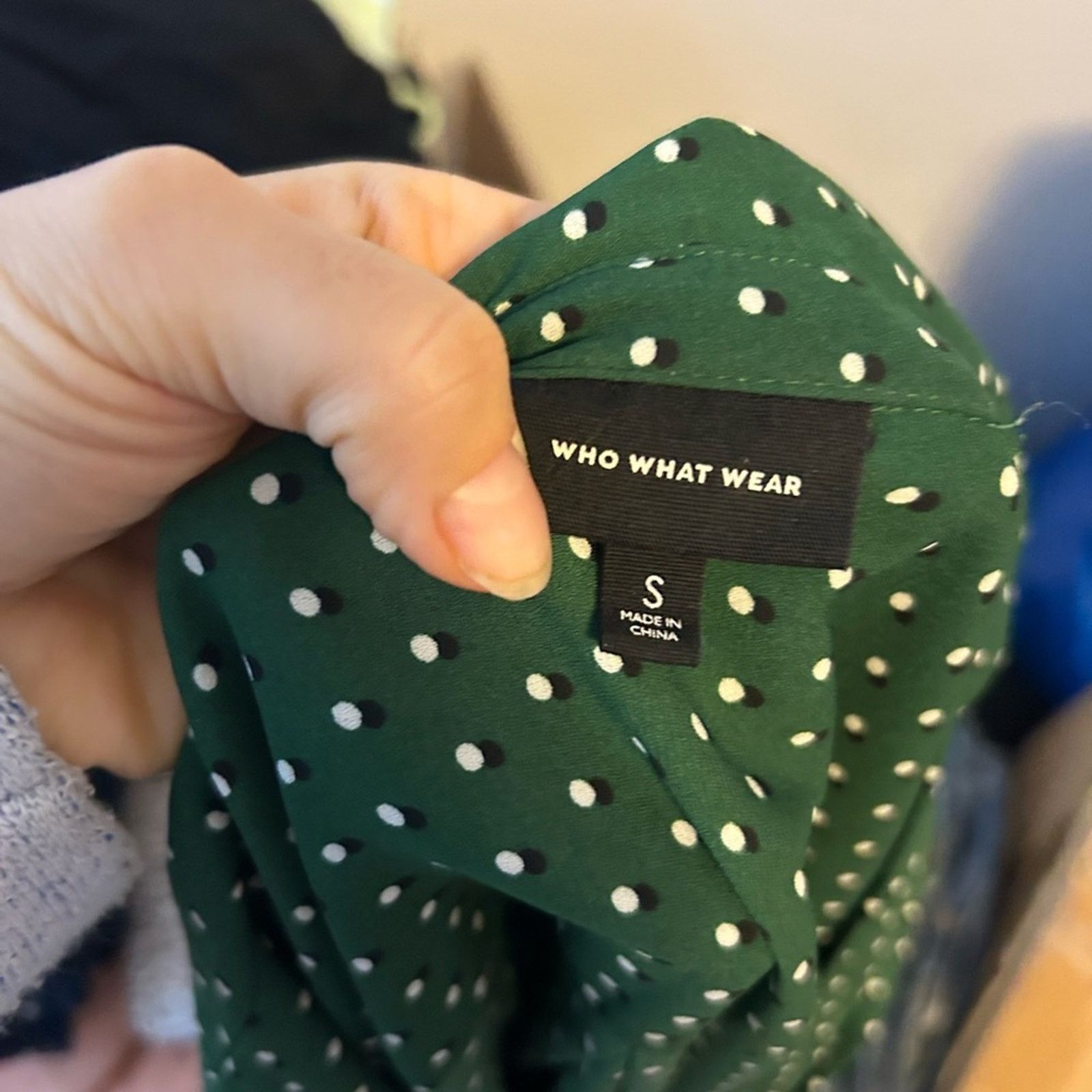 Other Who What Wear Green Polka Dot Button Down Top Size S / US 4 / IT 40 - 3 Thumbnail