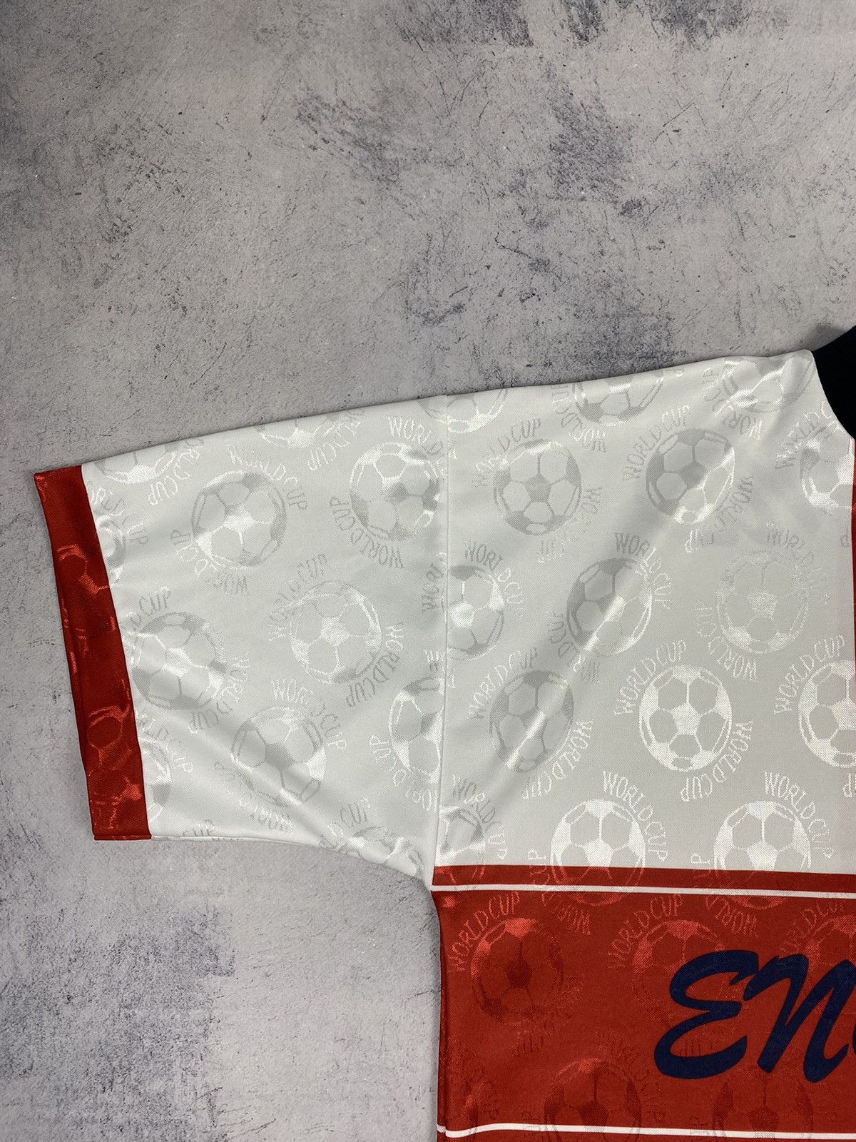 Vintage Vintage England World Cup 1998 Fan Football Jersey Size US XL / EU 56 / 4 - 5 Thumbnail