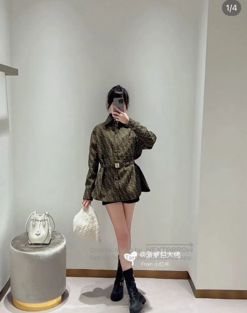 Fendi Fendi Autumn/Winter 2023 jacket coat Size XS / US 0-2 / IT 36-38 - 7 Thumbnail