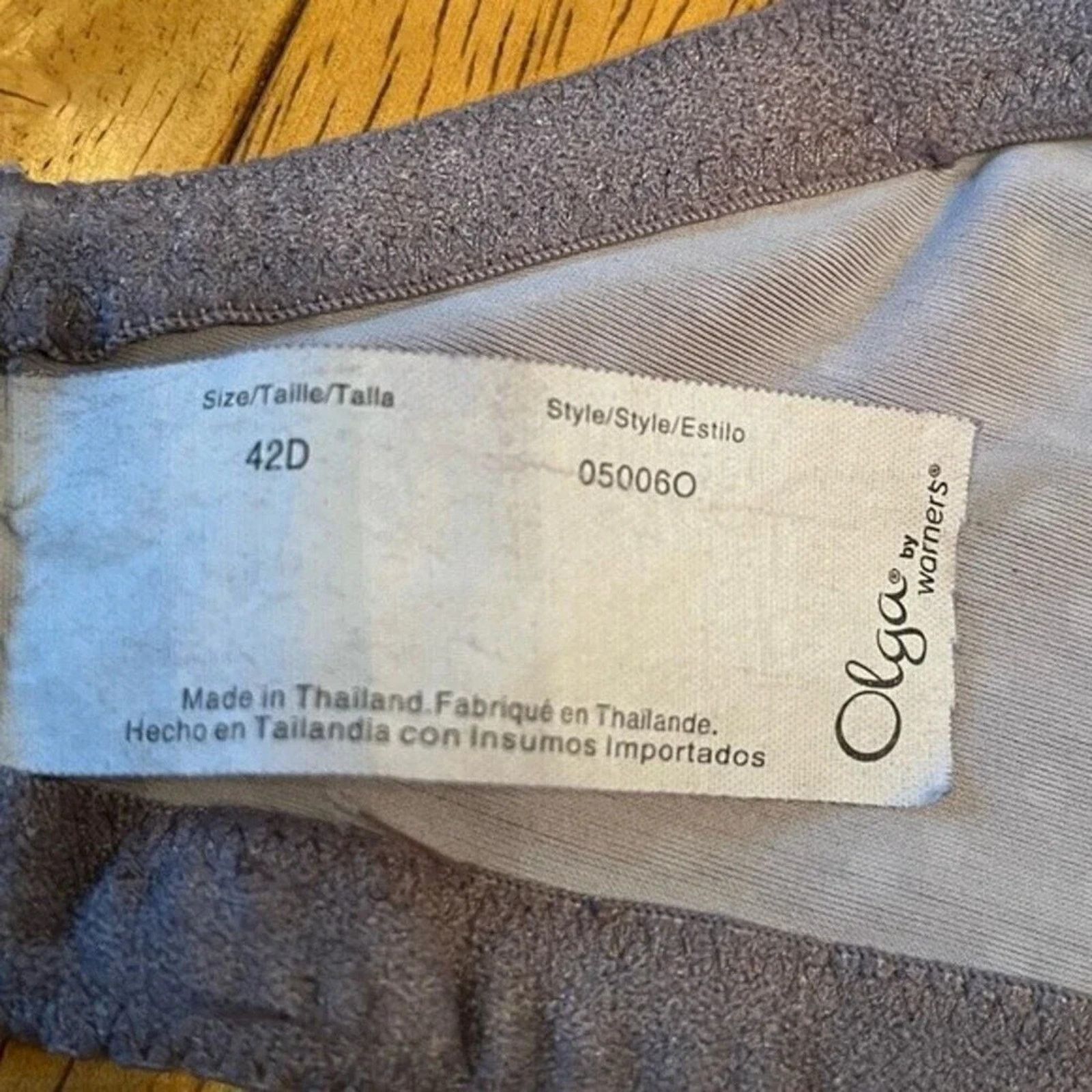 The Unbranded Brand Olga by Women’s polka dot underwire bra, size 42D Size ONE SIZE - 4 Thumbnail