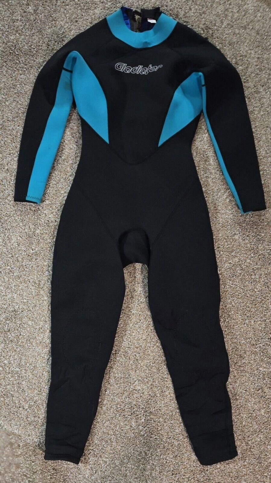 Designer Gladiator Wet Suit Made In USA Size 10 Size ONE SIZE - 1 Thumbnail