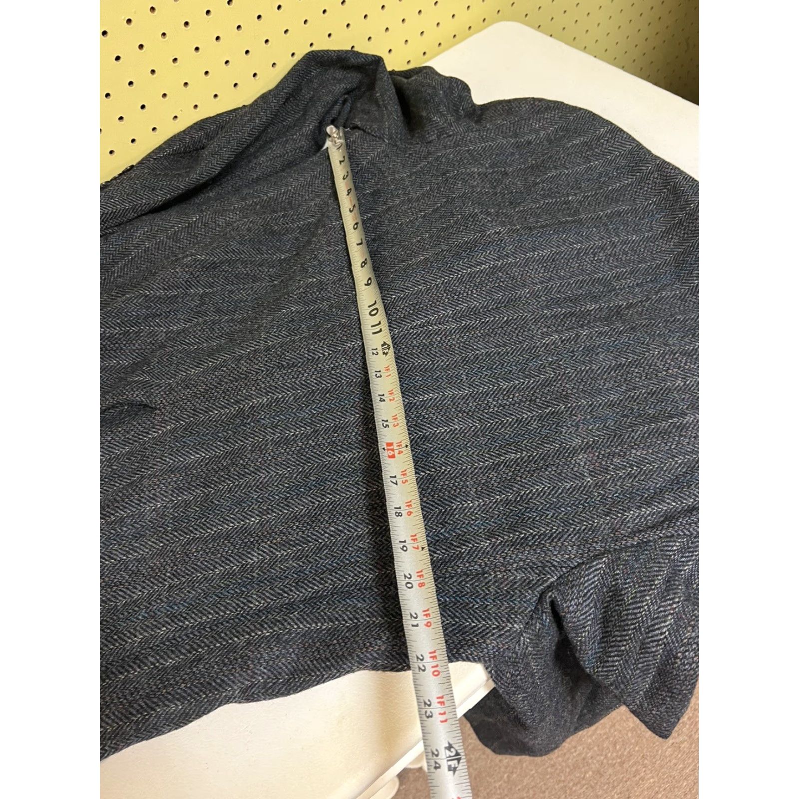 Brooks Brothers VINTAGE Brooks Brothers 346 Feathertweed Wool Two Button Men's Sz 43 Long *As Is* Size 46R - 7 Thumbnail