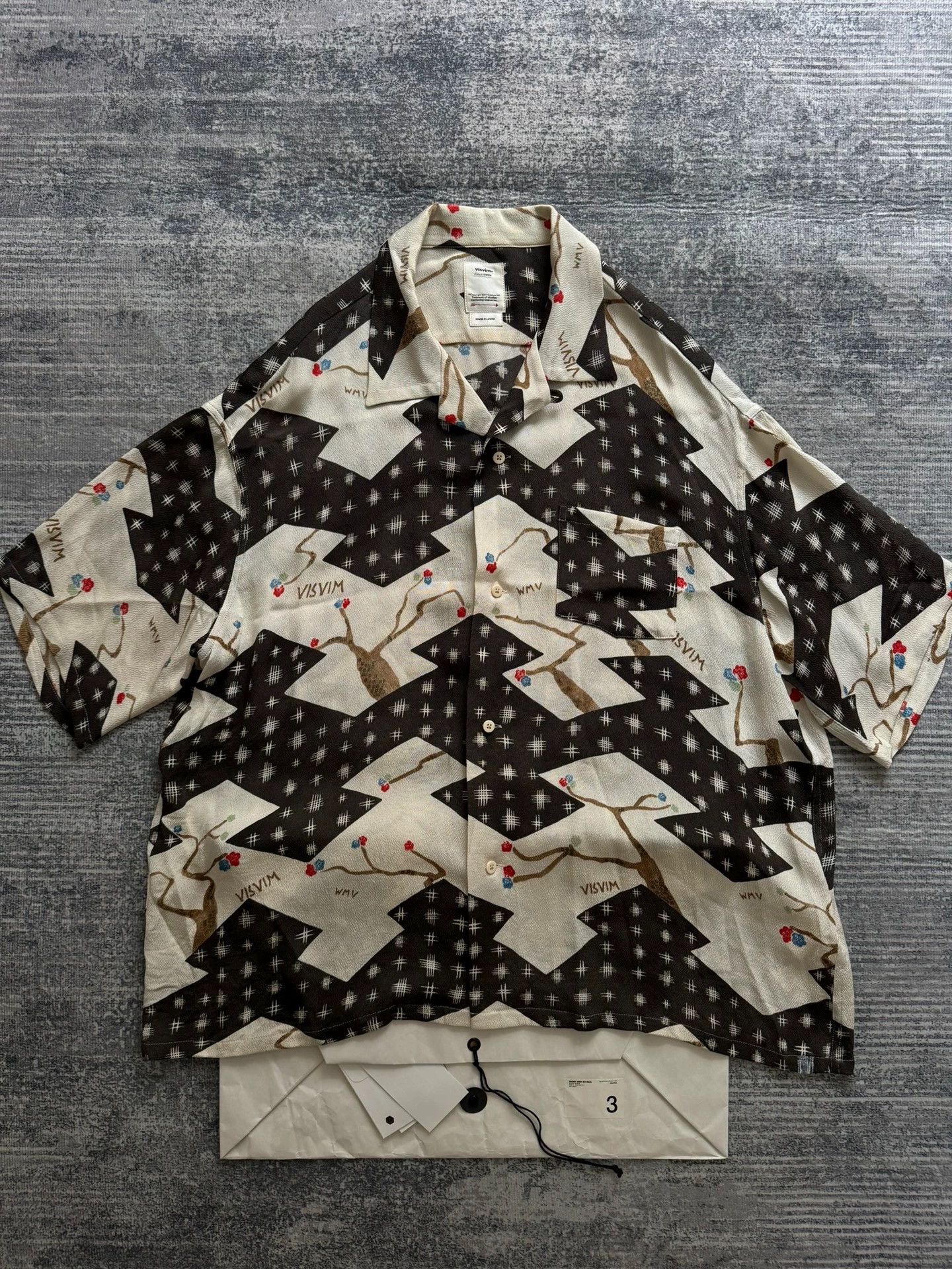 Visvim VISVIM CROSBY SHIRT S/S Silk Black 3 Size US L / EU 52-54 / 3 - 1 Thumbnail