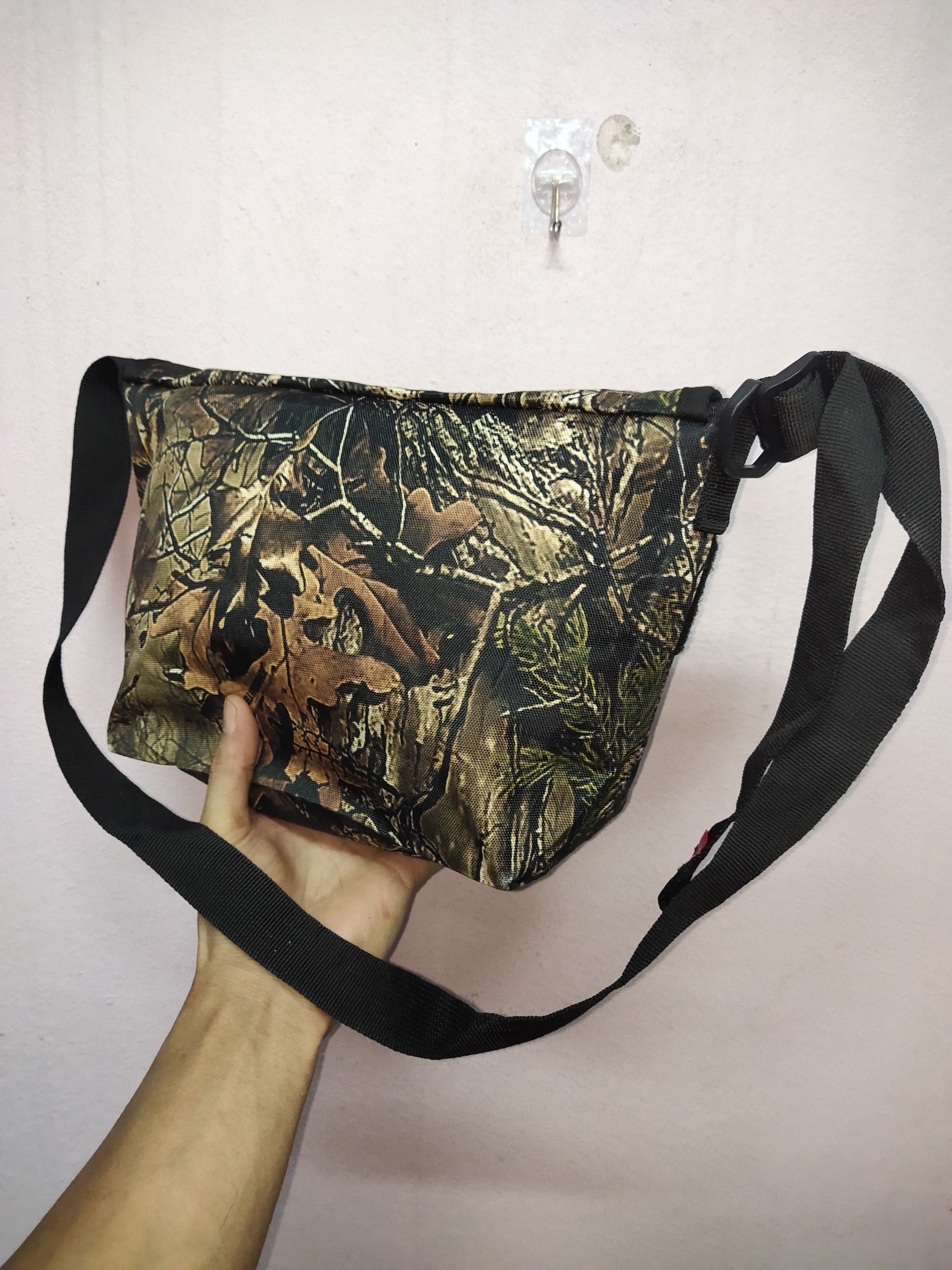 Bellwood × Japanese Brand BELLWOOD MADE Shoulder Bag Waxed Condura Bag Size ONE SIZE - 2 Thumbnail