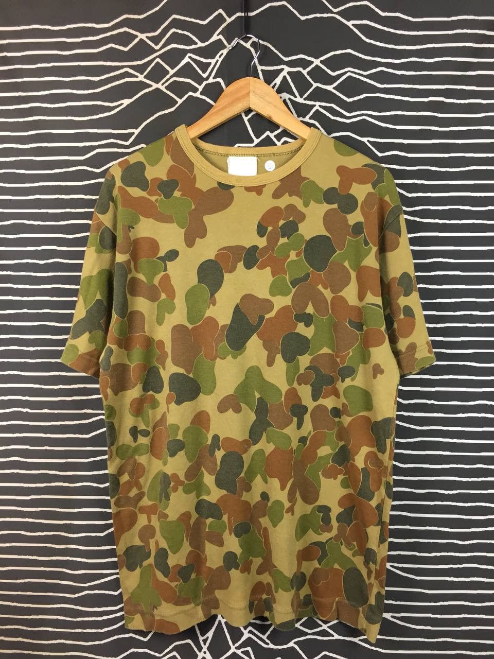 Vintage Vtg Australian Military DPCU Auscam Camouflage Tee Size US XL / EU 56 / 4 - 1 Thumbnail