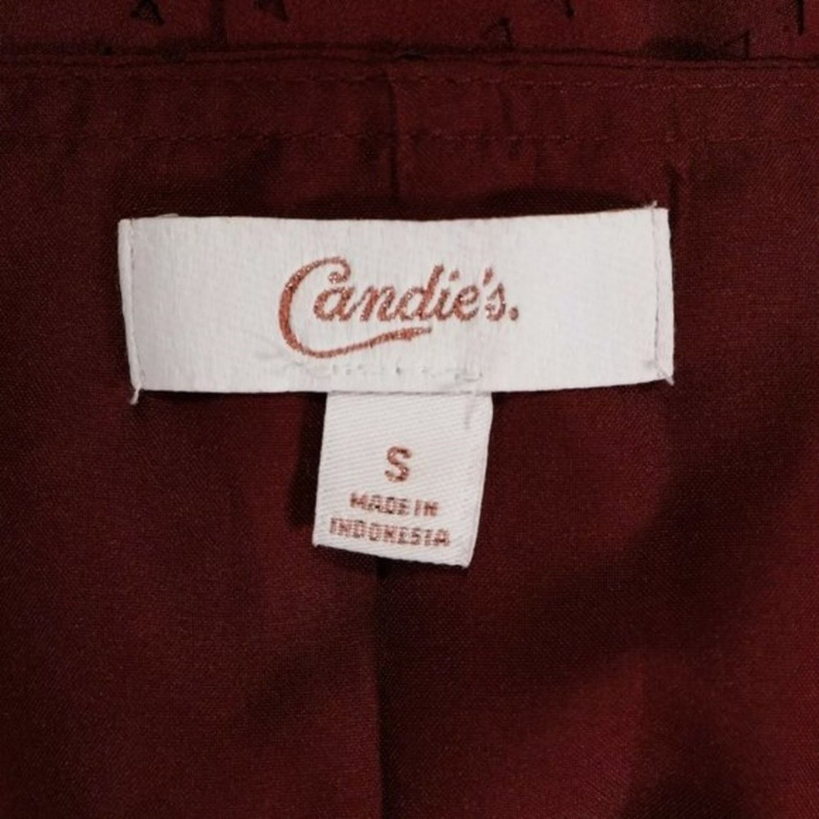 Other Candie's Burgandy Laser-Cut Split-Sleeve Mini Shift Dress, S Size S / US 4 / IT 40 - 8 Thumbnail