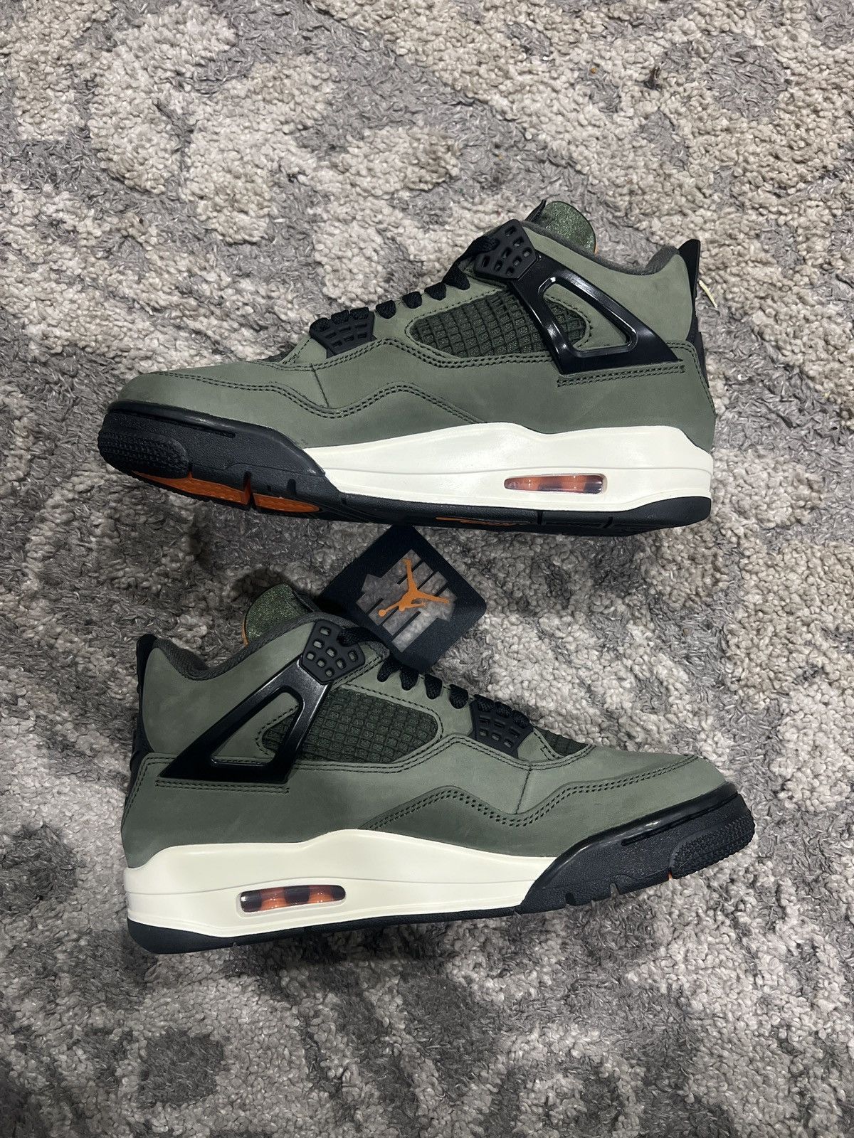 Jordan Brand AIR JORDAN 4 OG SP UNDEFEATED (2025) Size US 7 / EU 40 - 2 Thumbnail