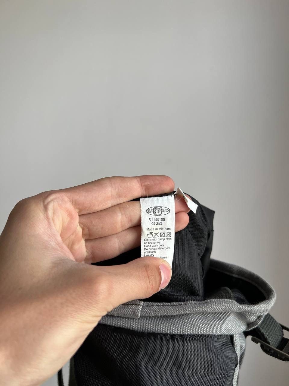 Eastpak × Vintage Eastpak Anarchy Military Avant Garde Shoulder Bag Size ONE SIZE - 15 Thumbnail