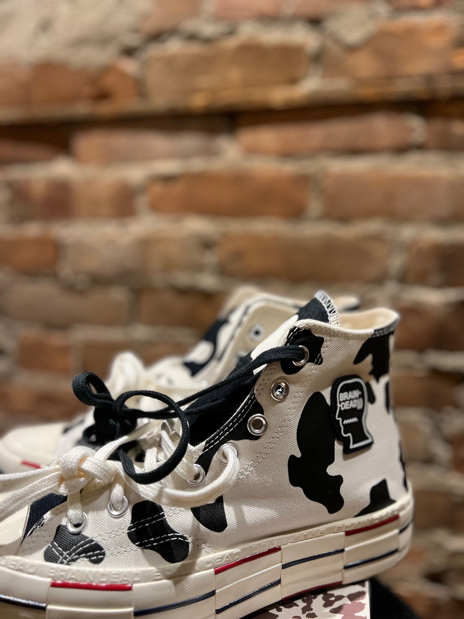 Brain Dead × Converse Brain Dead x Converse Chuck 70 “Cow Print” – White/Black/Red Size US 8 / EU 41 - 4 Thumbnail