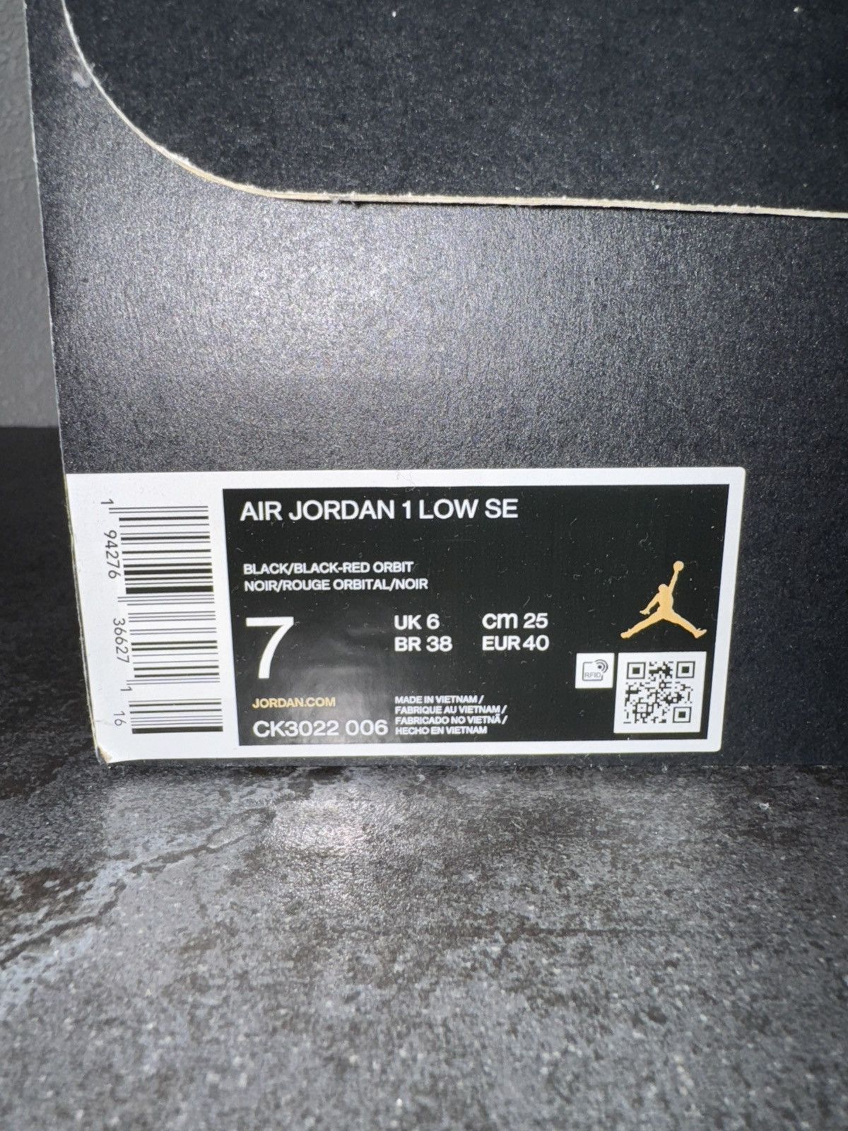 Nike Air Jordan 1 Low SE (Special Edition) Size US 7 / EU 40 - 5 Thumbnail