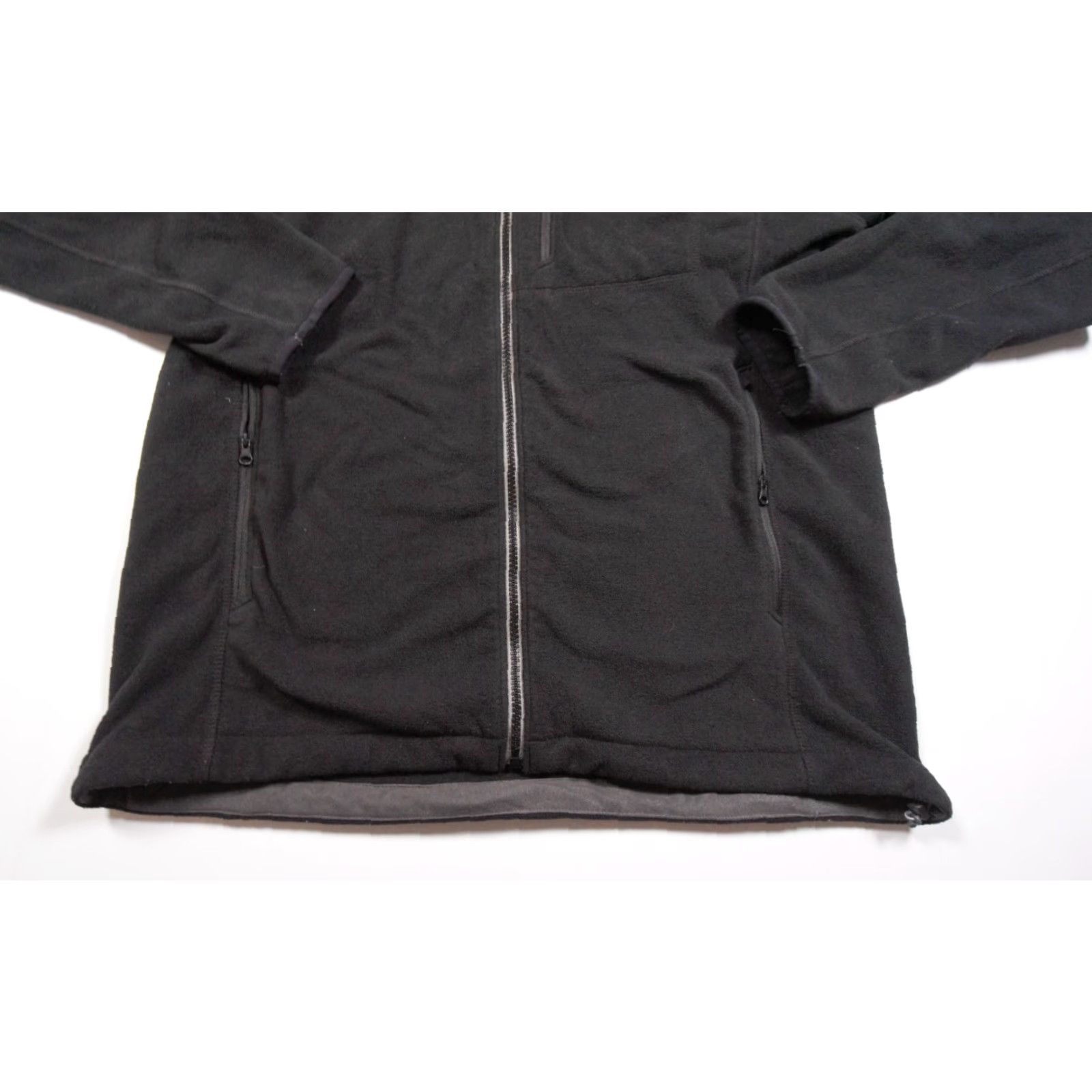 Mountain Hardwear Mountain Hardwear Jacket Men Large Black Fleece Full Zip Outdoor Mens Size US L / EU 52-54 / 3 - 5 Thumbnail
