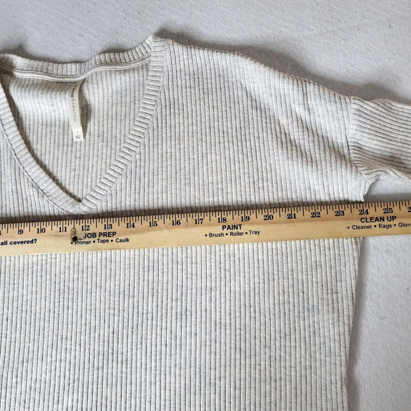 Vintage The Group babaton Rib V-neck long sleeve top L Ivory Knit Top Womens Regular Size L Size L / US 10 / IT 46 - 4 Thumbnail