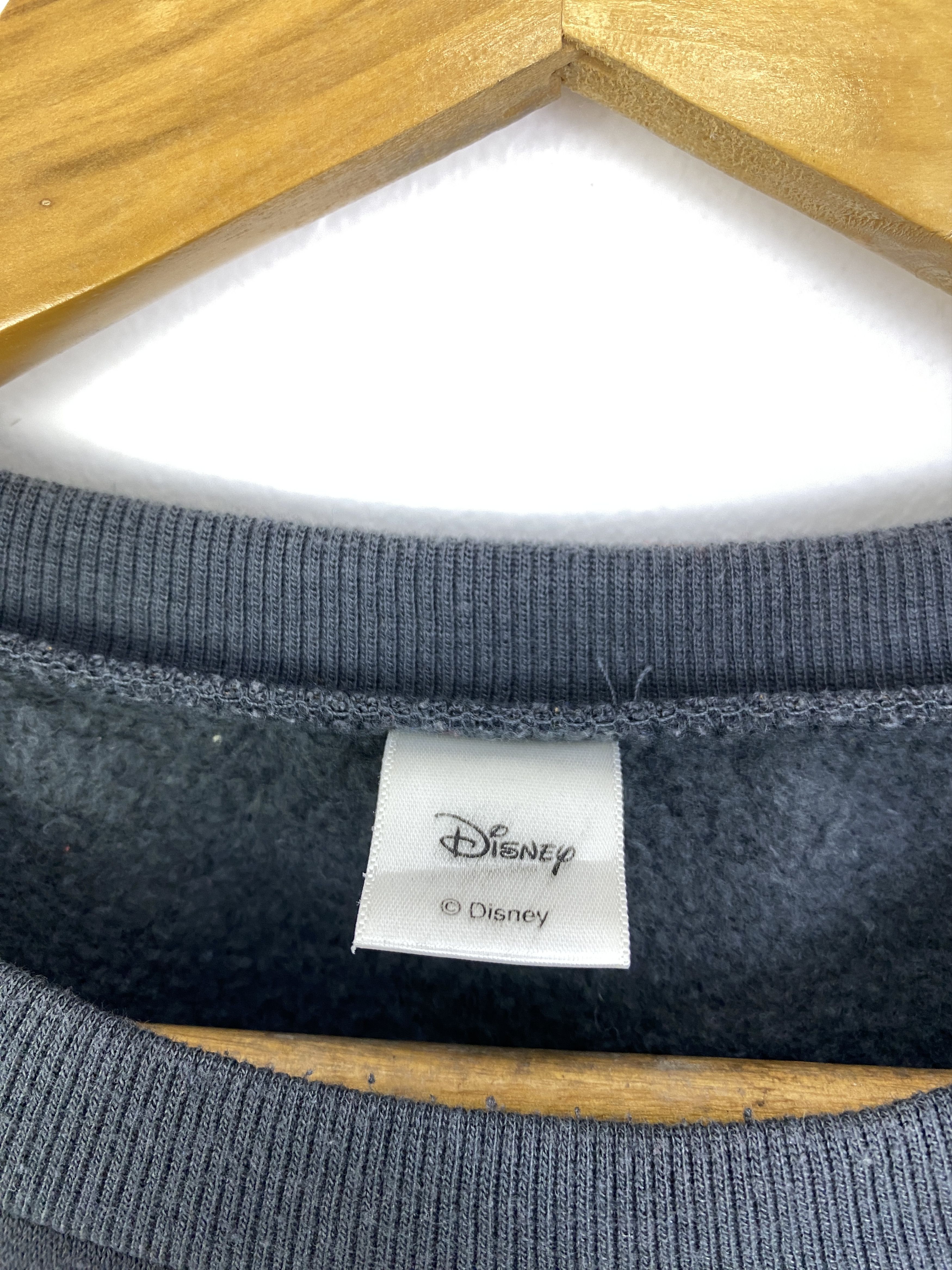 Disney Vintage Disney Alice In Wonderland Backhit Sweatshirt SH0041 Size US XL / EU 56 / 4 - 6 Thumbnail