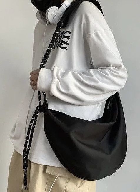 Japanese Brand × Vintage Outdoor utility grunge y2k rope strap crossbody hobo bag Size ONE SIZE - 1 Thumbnail