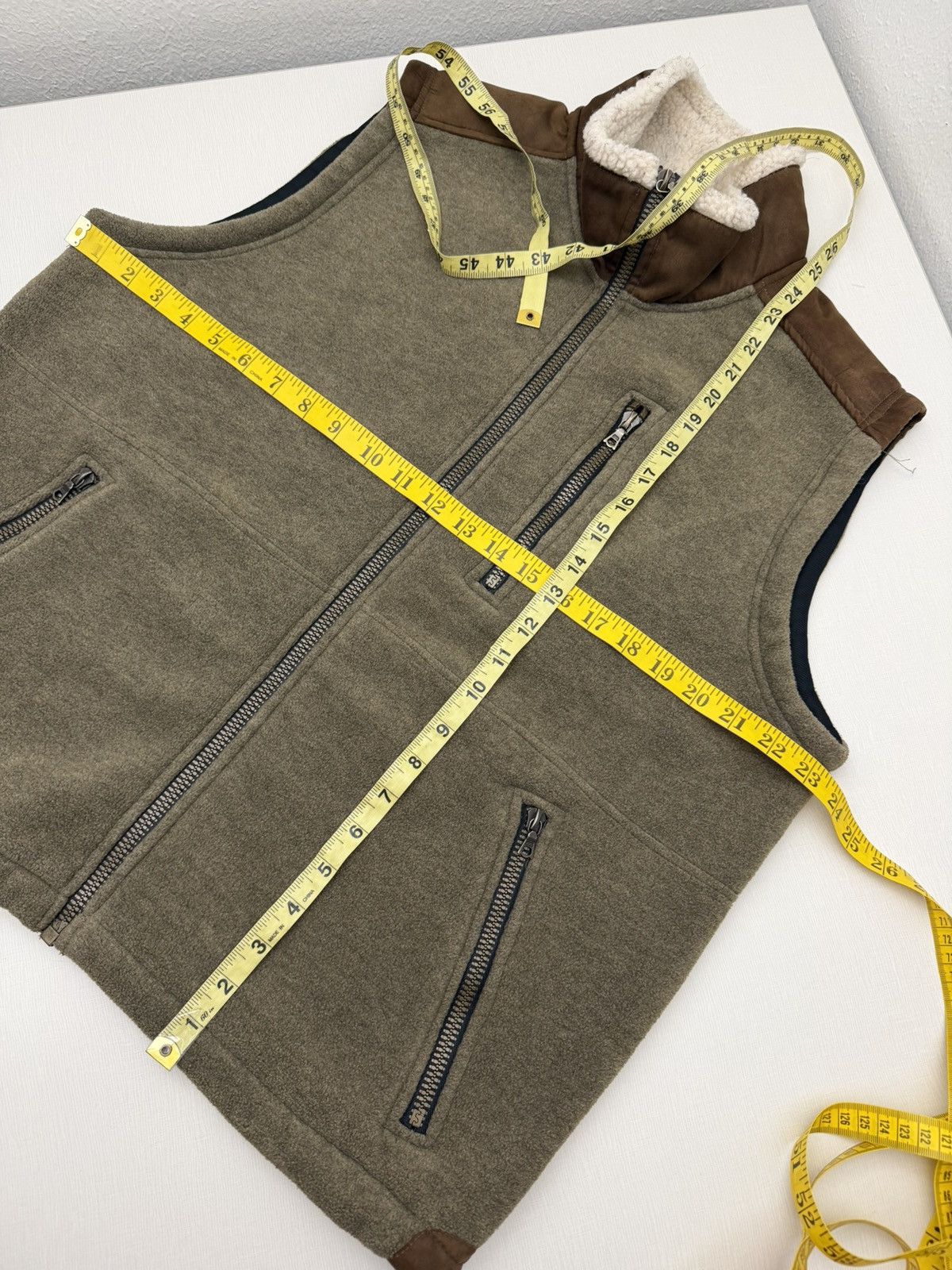 Orvis Orvis Leather Trim Pile Fleece Sherpa Vest Size Medium Size US M / EU 48-50 / 2 - 7 Thumbnail
