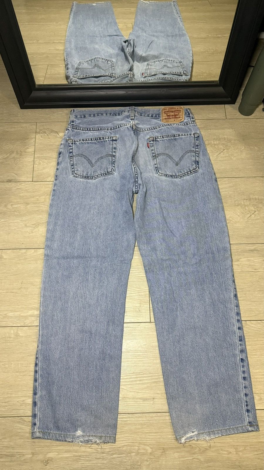 Levi's Y2K 2000s Levi’s 550 35 x 30 Light Wash Straight Leg Denim Size US 35 - 2 Thumbnail