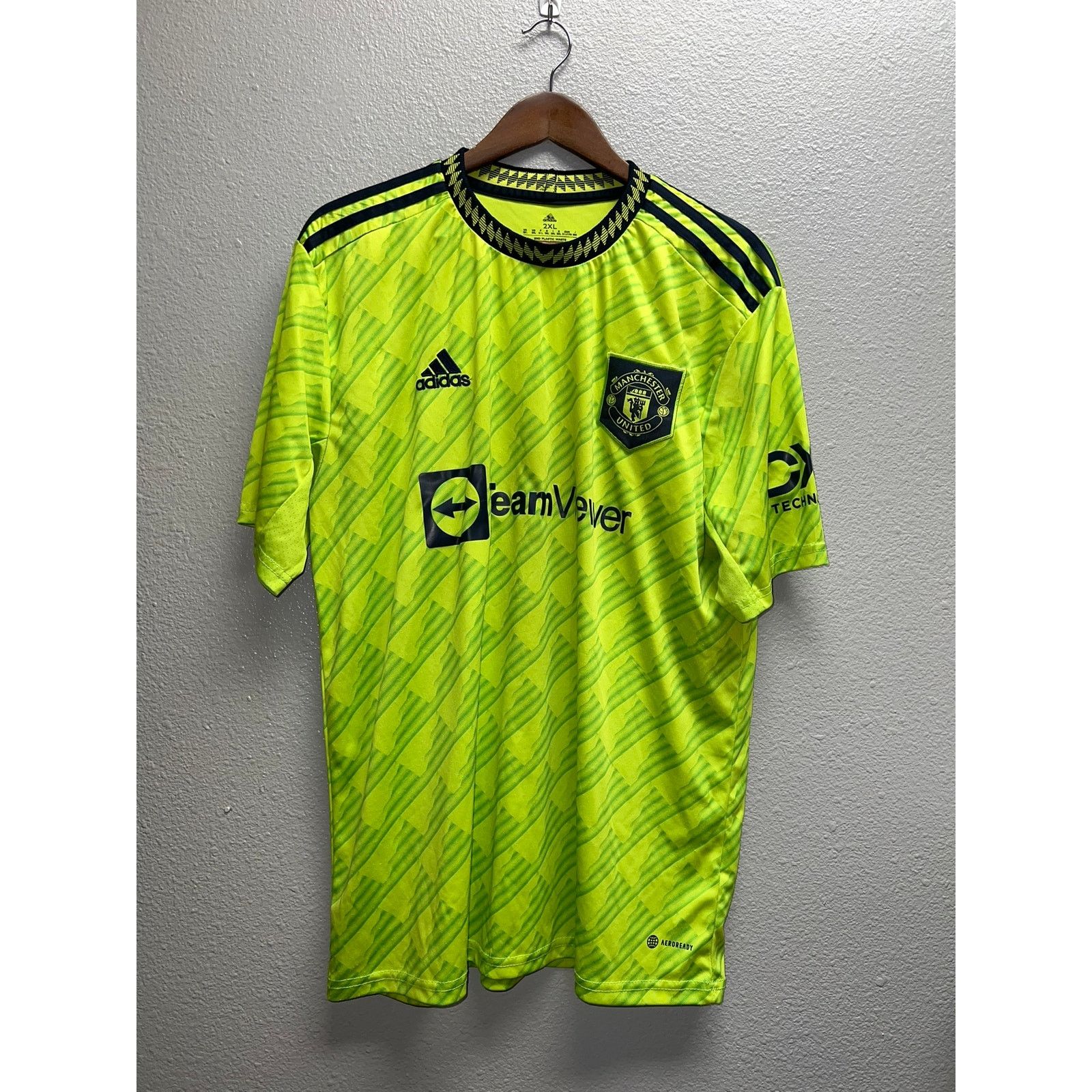 Adidas Adidas Manchester United Jersey Green Aeroready Carson FC XL Size US XL / EU 56 / 4 - 1 Thumbnail