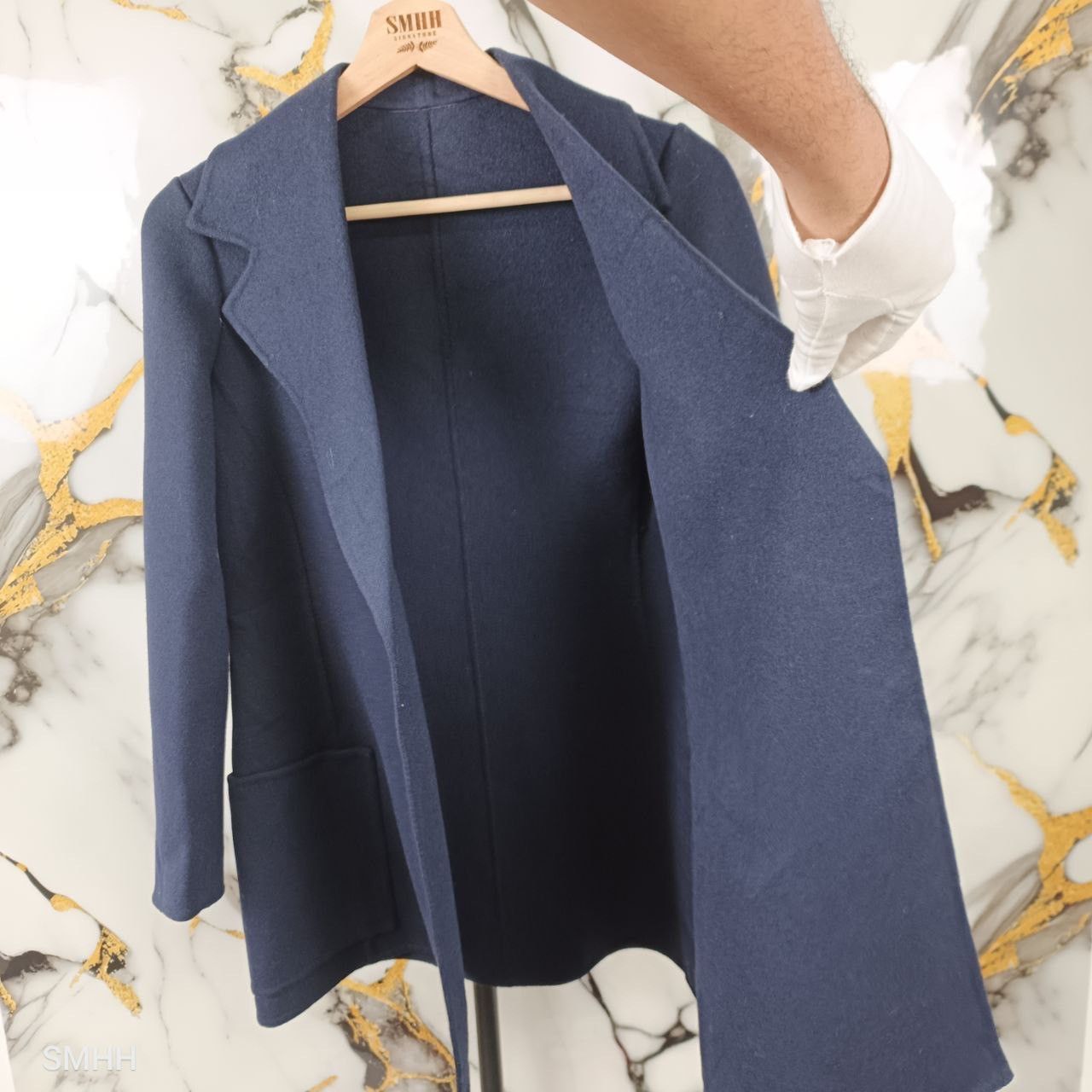 Agnona 🔥 Vintage AGNONA Navy Wool Jacket – Size 40 Size M / US 6-8 / IT 42-44 - 8 Thumbnail