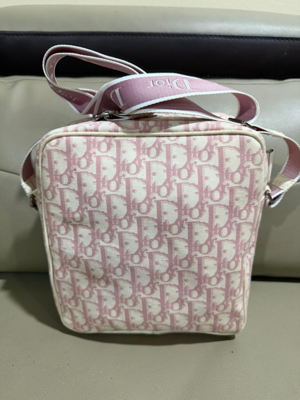 Dior Authentic Christian Dior Pink Floral Trotter Oblique Bag Size ONE SIZE - 2 Thumbnail