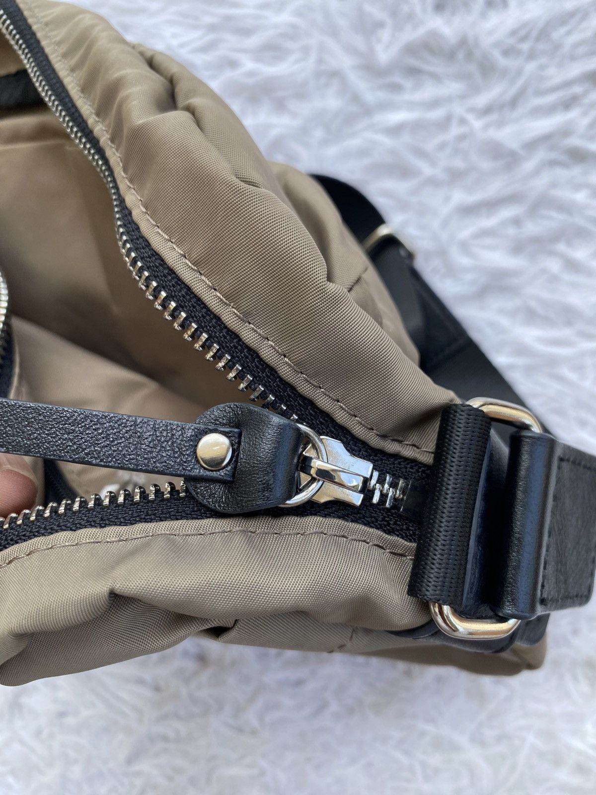 Yohji Yamamoto Rare Y'saccs Double Front Pocket Soulder Bag Size ONE SIZE - 21 Thumbnail