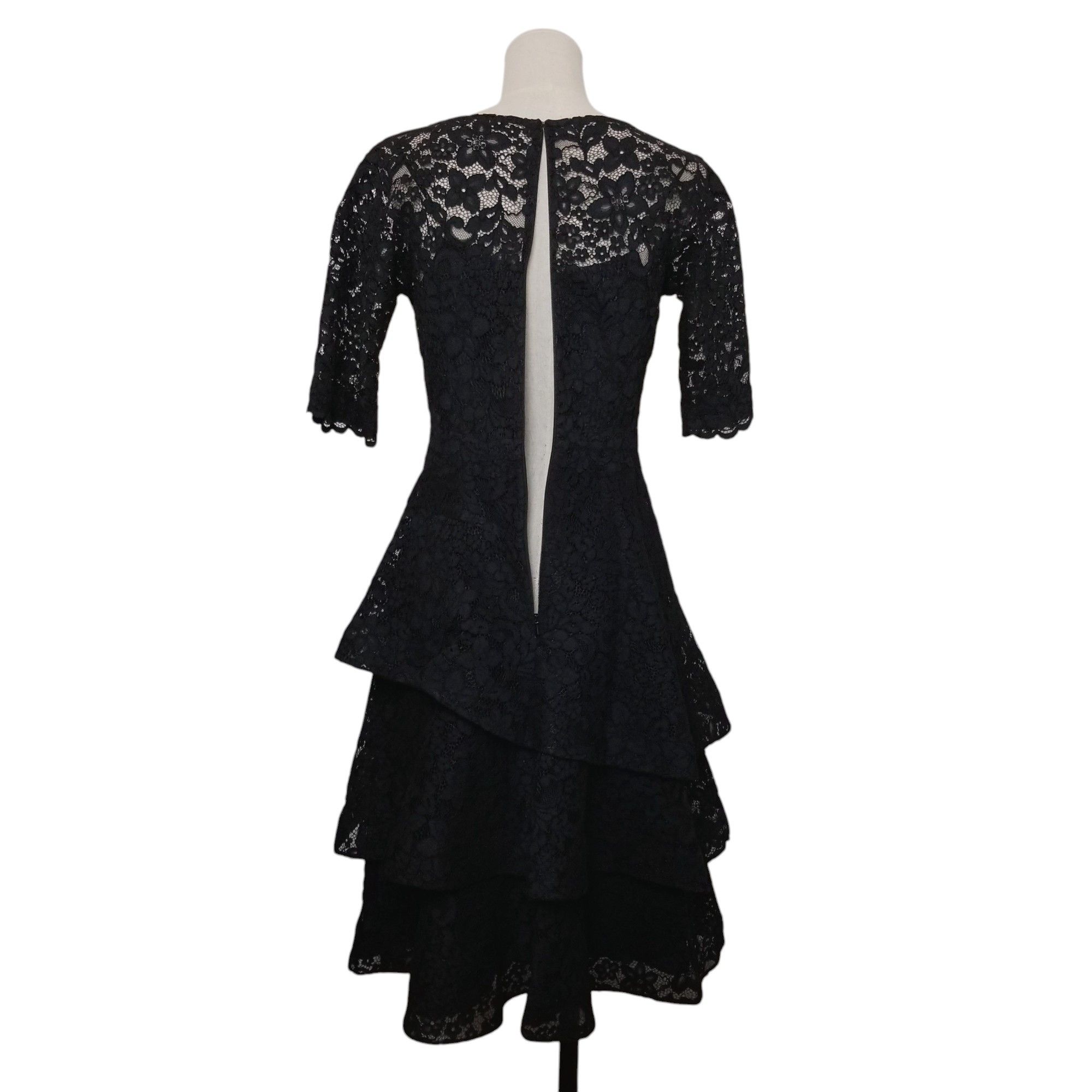 Other Teri Jon by Rickie Freeman Lace Tiered Cocktail Dress Size S / US 4 / IT 40 - 5 Thumbnail