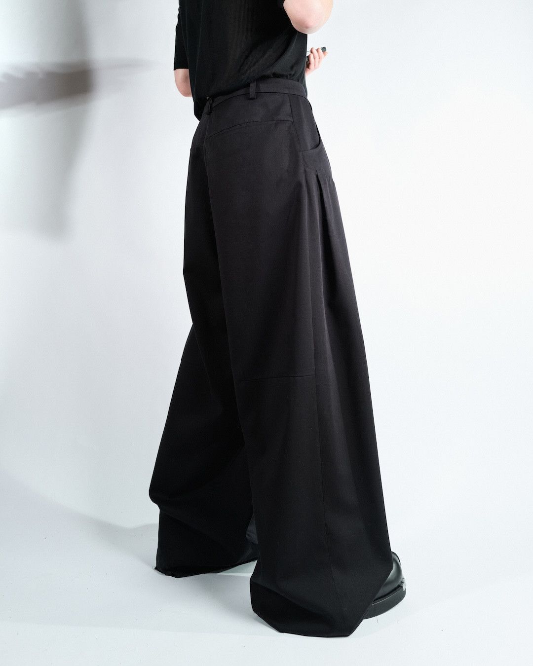 Other NKTRMNV CONTOUR TROUSERS BLACK Size US 34 / EU 50 - 7 Thumbnail