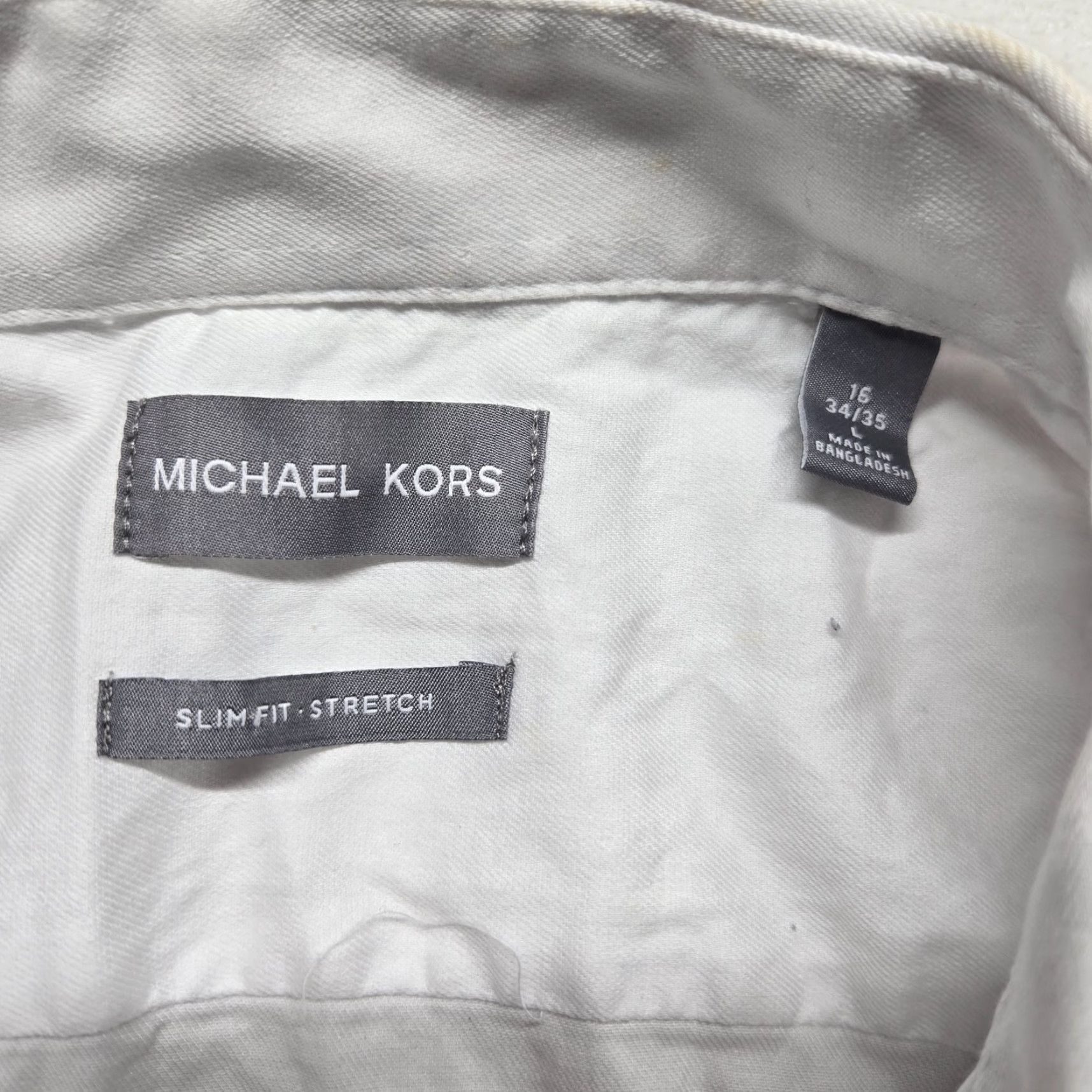 Michael Kors MICHAEL KORS Button-Up Dress Shirt Adult Men's 16 Large Classic Fit Long Sleeve Solid White 100% Cotton Size US L / EU 52-54 / 3 - 2 Thumbnail
