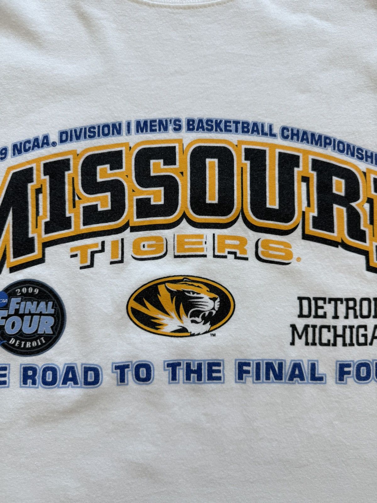 NCAA Missouri Tigers 2009 Final Four Championship Shirt Size US M / EU 48-50 / 2 - 3 Thumbnail