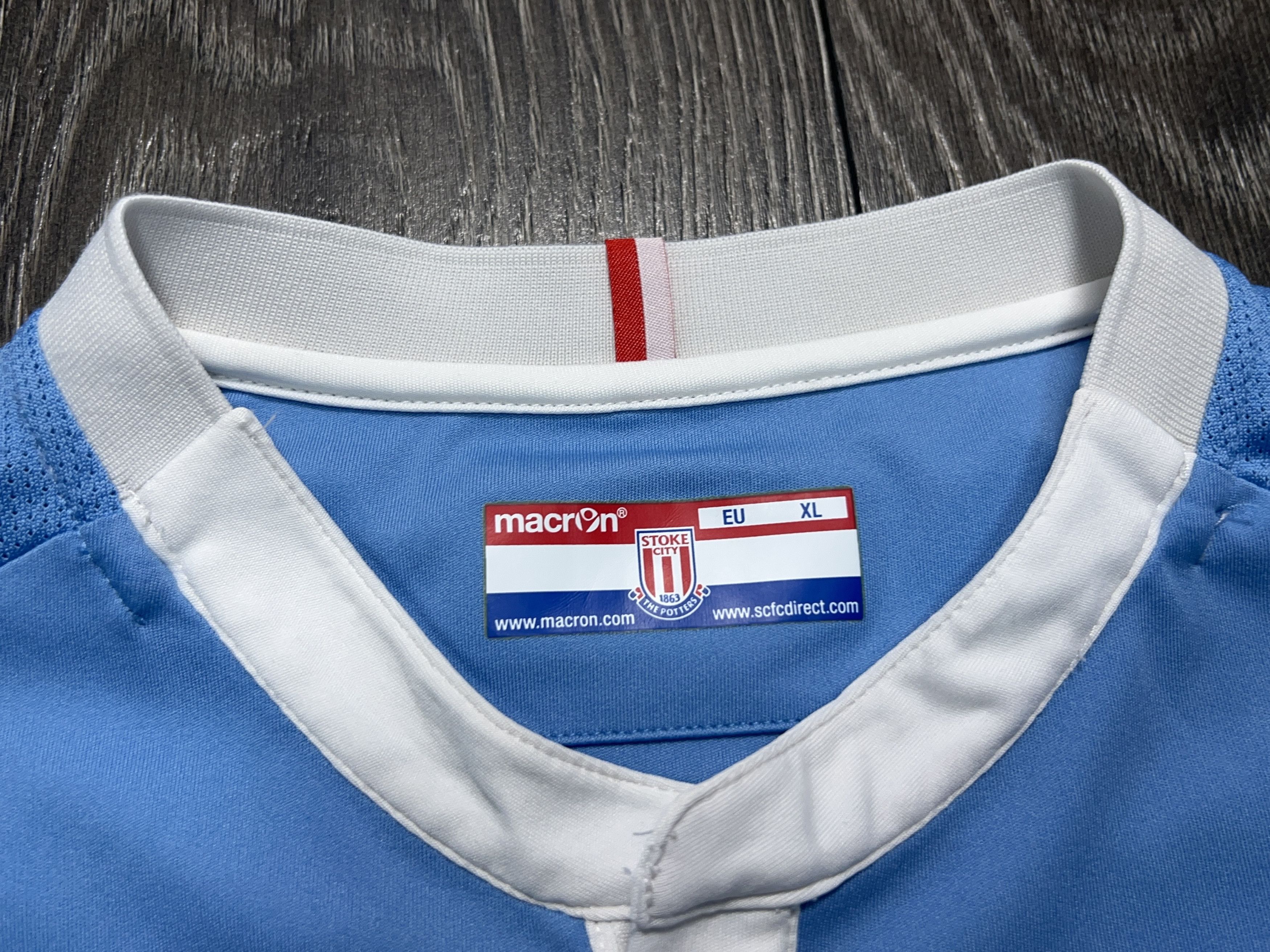Macron Stoke City 2016 2017 Away Football Soccer Jersey Shirt XL Size US XL / EU 56 / 4 - 3 Thumbnail