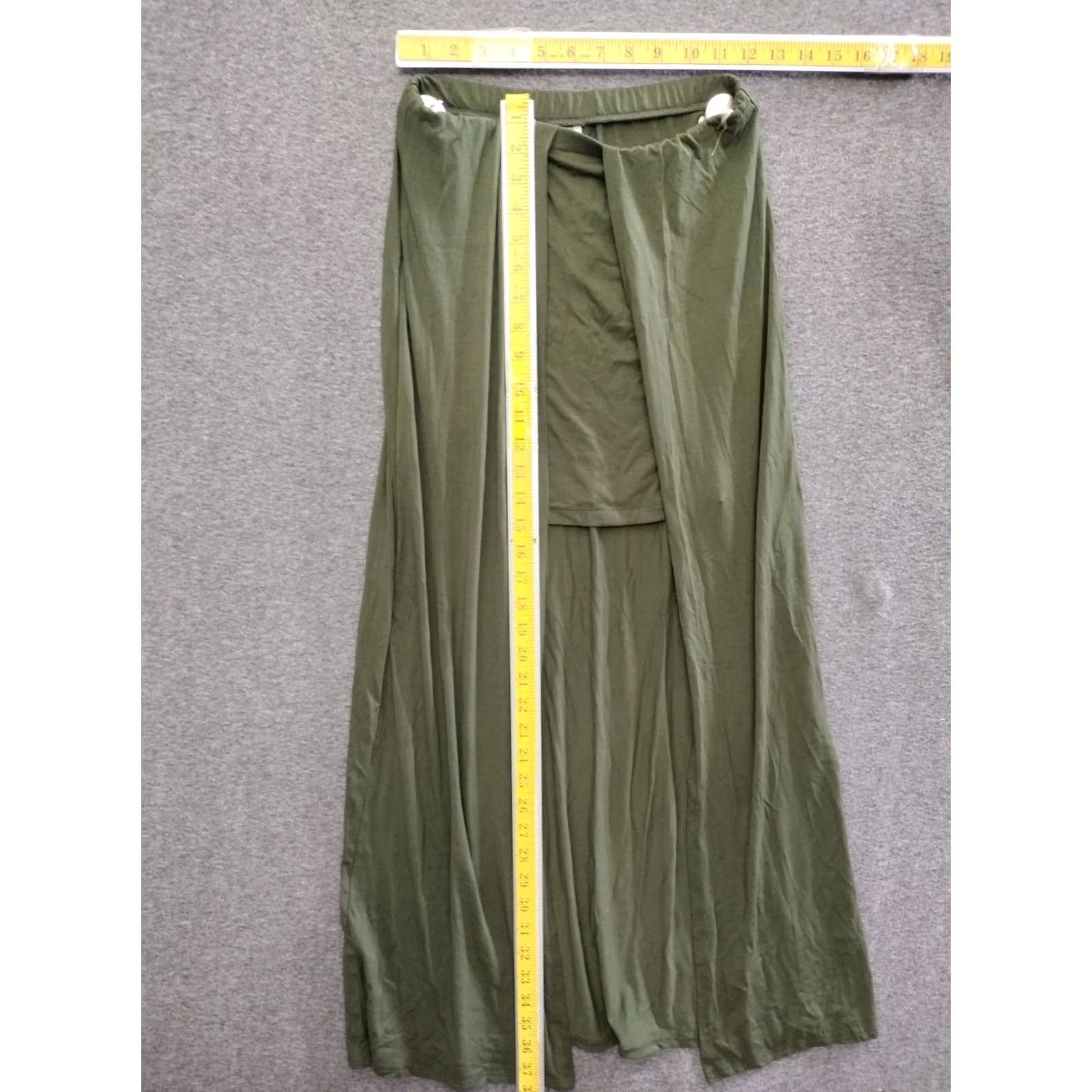 Vintage Women's Skort Shirt SKORT M Green Elastic Waist Tie Front Long Skirt Shorts Knit Rayon Spandex Casual Travel 90s Hippie Womens Size 32" / US 10 / IT 46 - 5 Thumbnail
