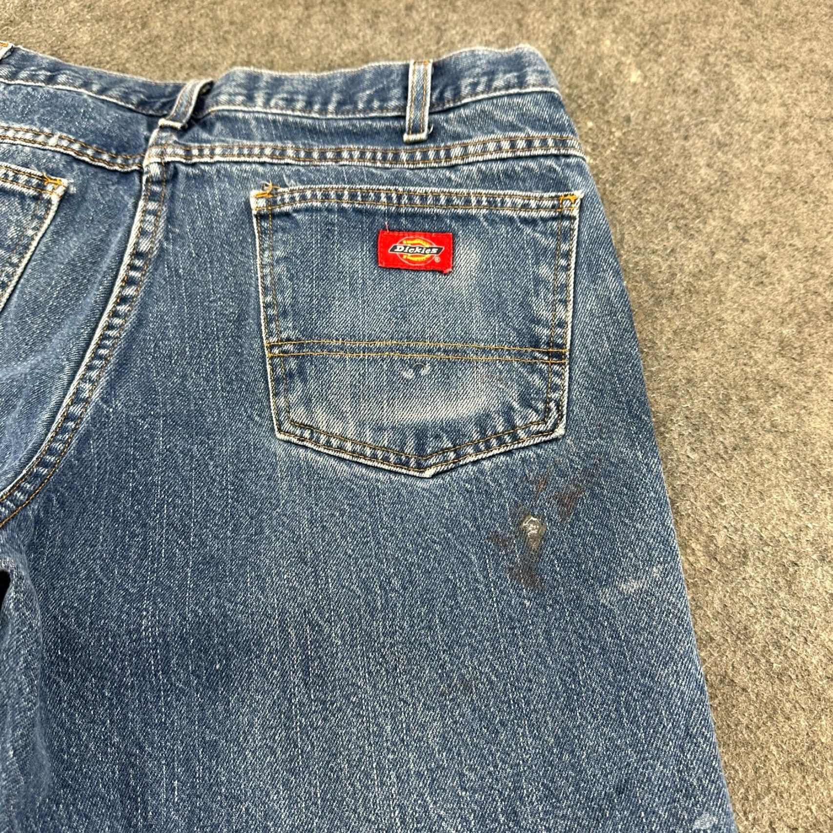 Dickies Dickies Jeans Mens 36x29 Blue Straight Leg Relaxed Fit Medium Wash Distressed Regular Men Jeans 5-Pocket Denim Cotton Distressed Vintage No Size US 36 / EU 52 - 5 Thumbnail