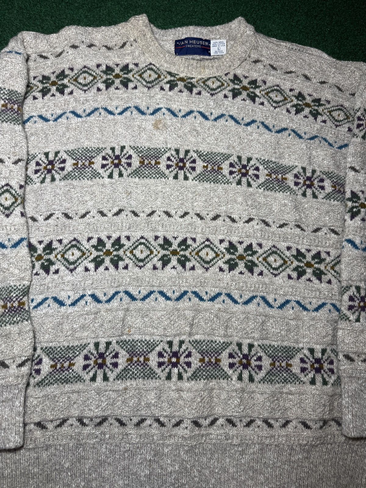 Van Heusen Vintage 90s Van Heusen Knit Wool Large Fair Isle Sweater Size US L / EU 52-54 / 3 - 2 Thumbnail