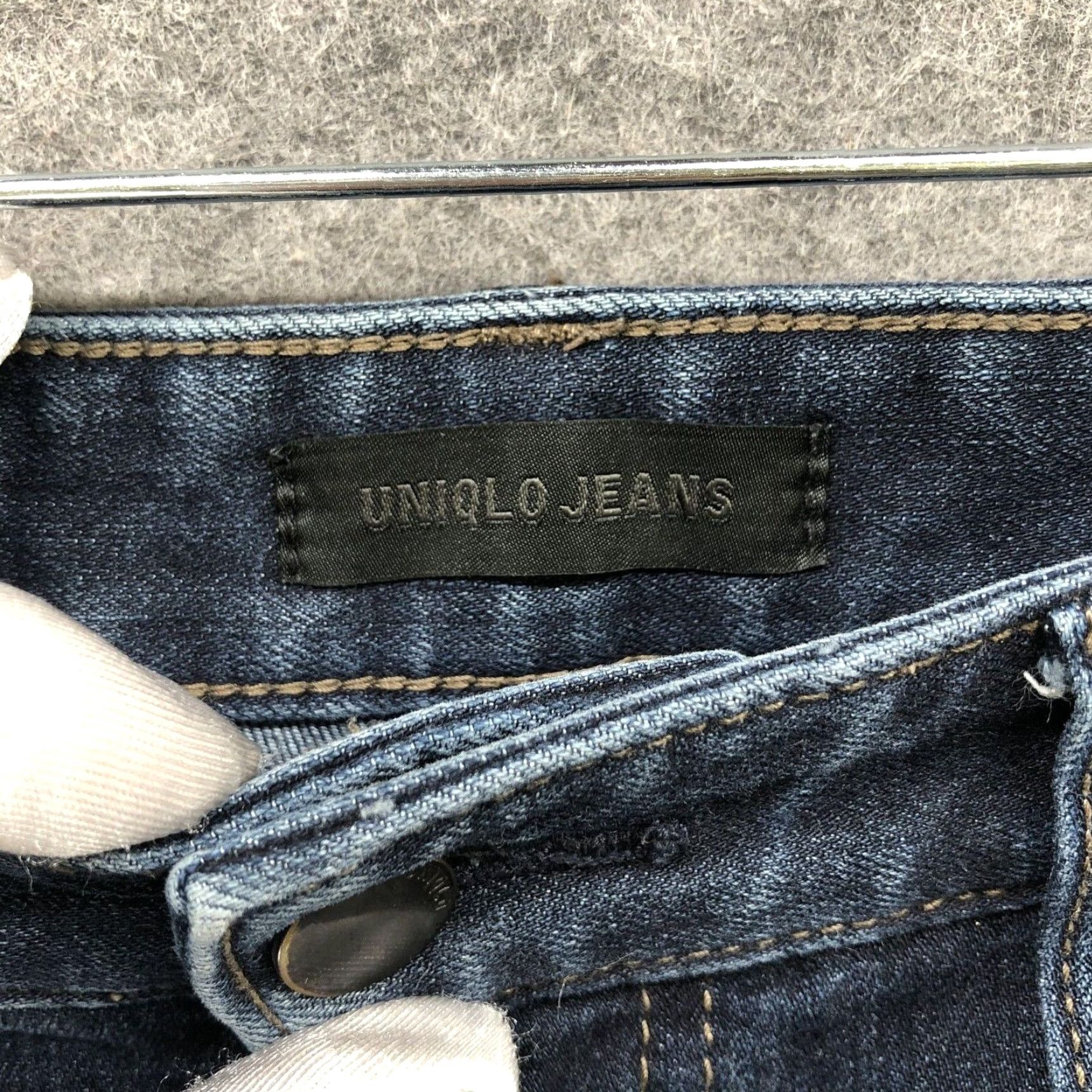 Uniqlo Uniqlo Jeans Mens Skinny Fit 30x27 Dark Wash Blue Stretch Denim Jeans Men’s Slim 30 Regular Size Blue Mens Size US 30 / EU 46 - 6 Thumbnail