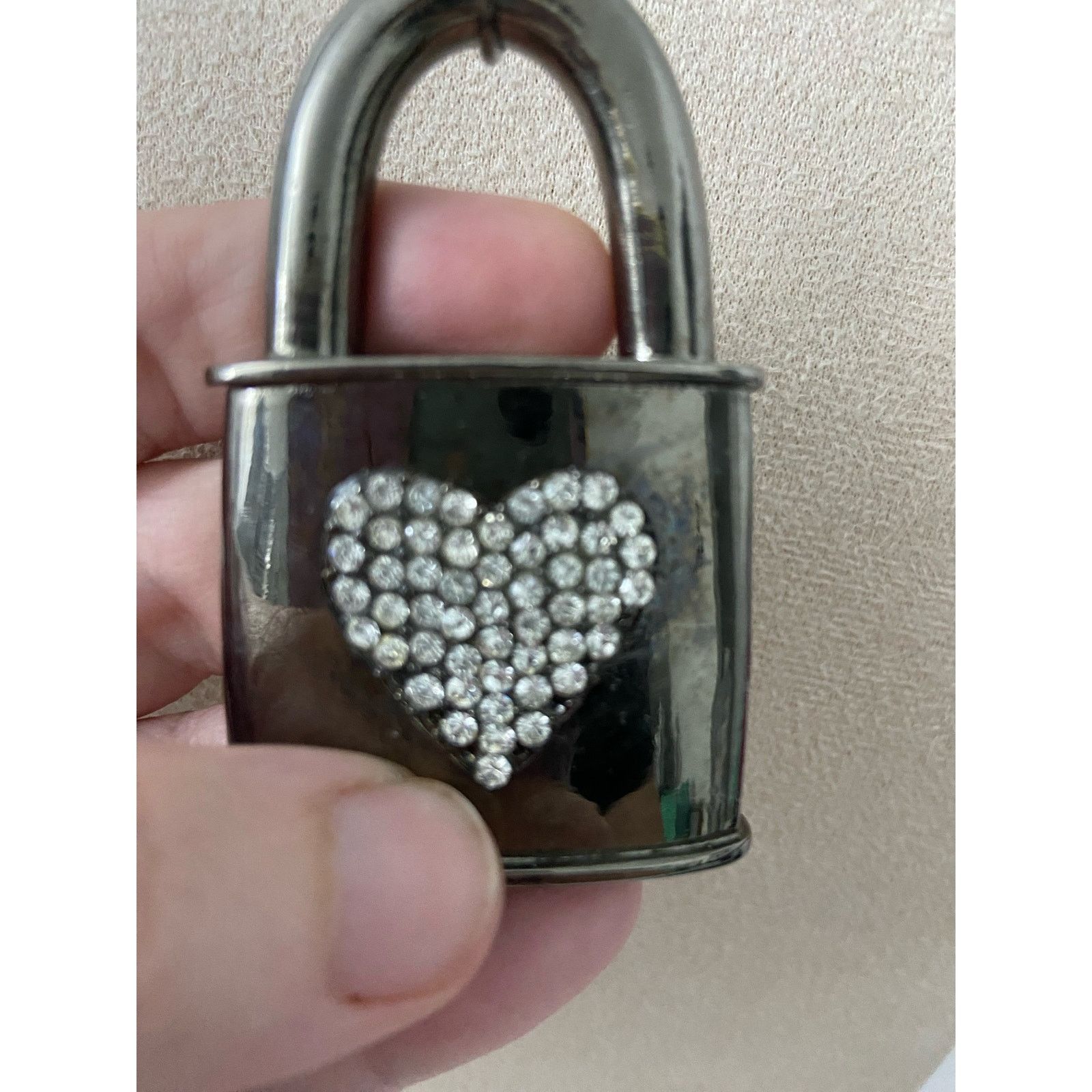 Handmade Upcycled gunmetal padlock necklace with rhinestone heart Size ONE SIZE - 2 Thumbnail