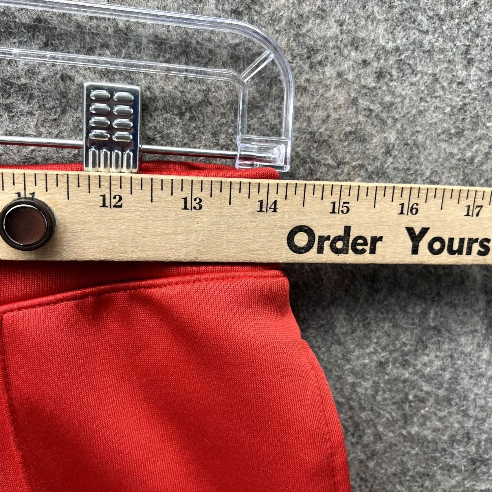 Izod VINTAGE? None. Size 28" / US 6 / IT 42 - 6 Thumbnail