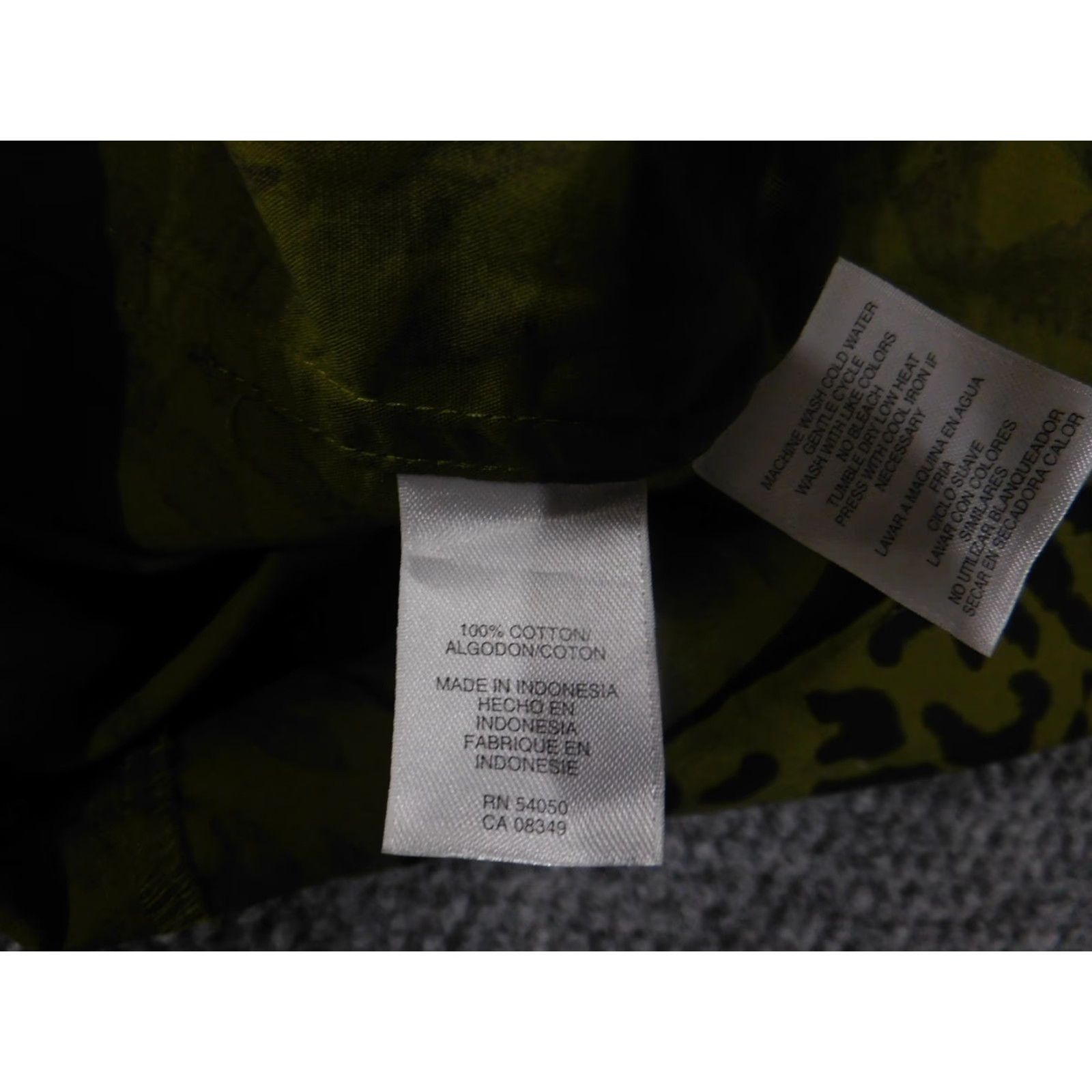 Jones New York VINTAGE Jones New York Shirt Womens XL Green Black Animal Print Button Down Long Sleeve Size XL / US 12-14 / IT 48-50 - 6 Thumbnail