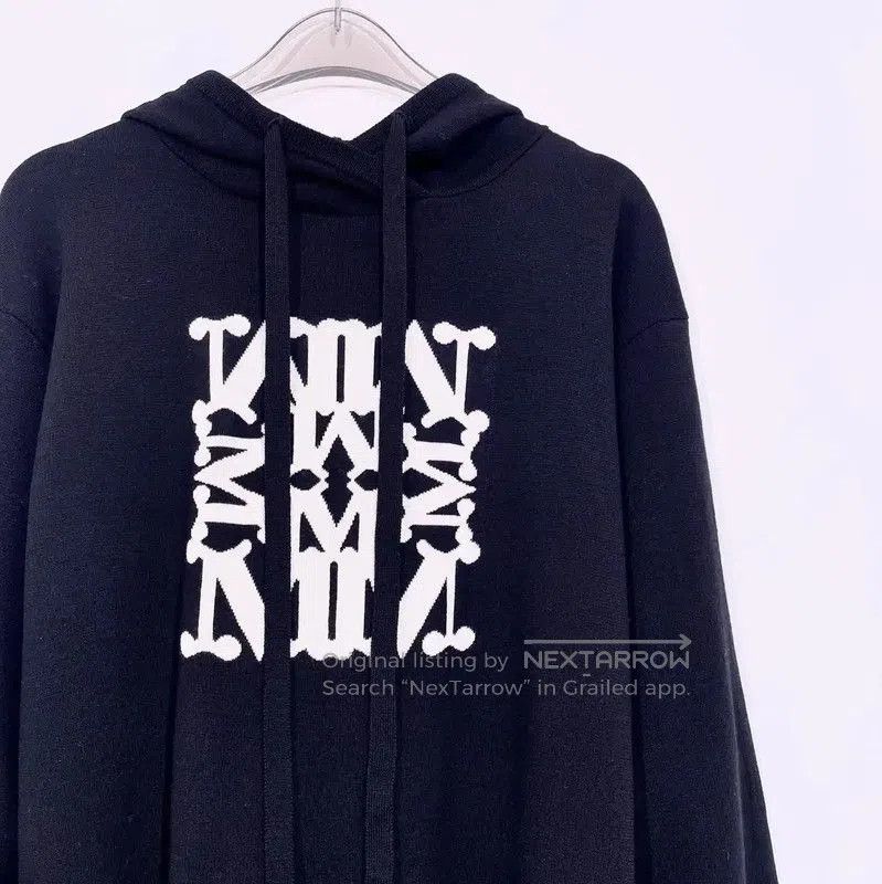 Max Mara MaxMara Black Wool Women's Hoodie . Size XS / US 0-2 / IT 36-38 - 2 Thumbnail