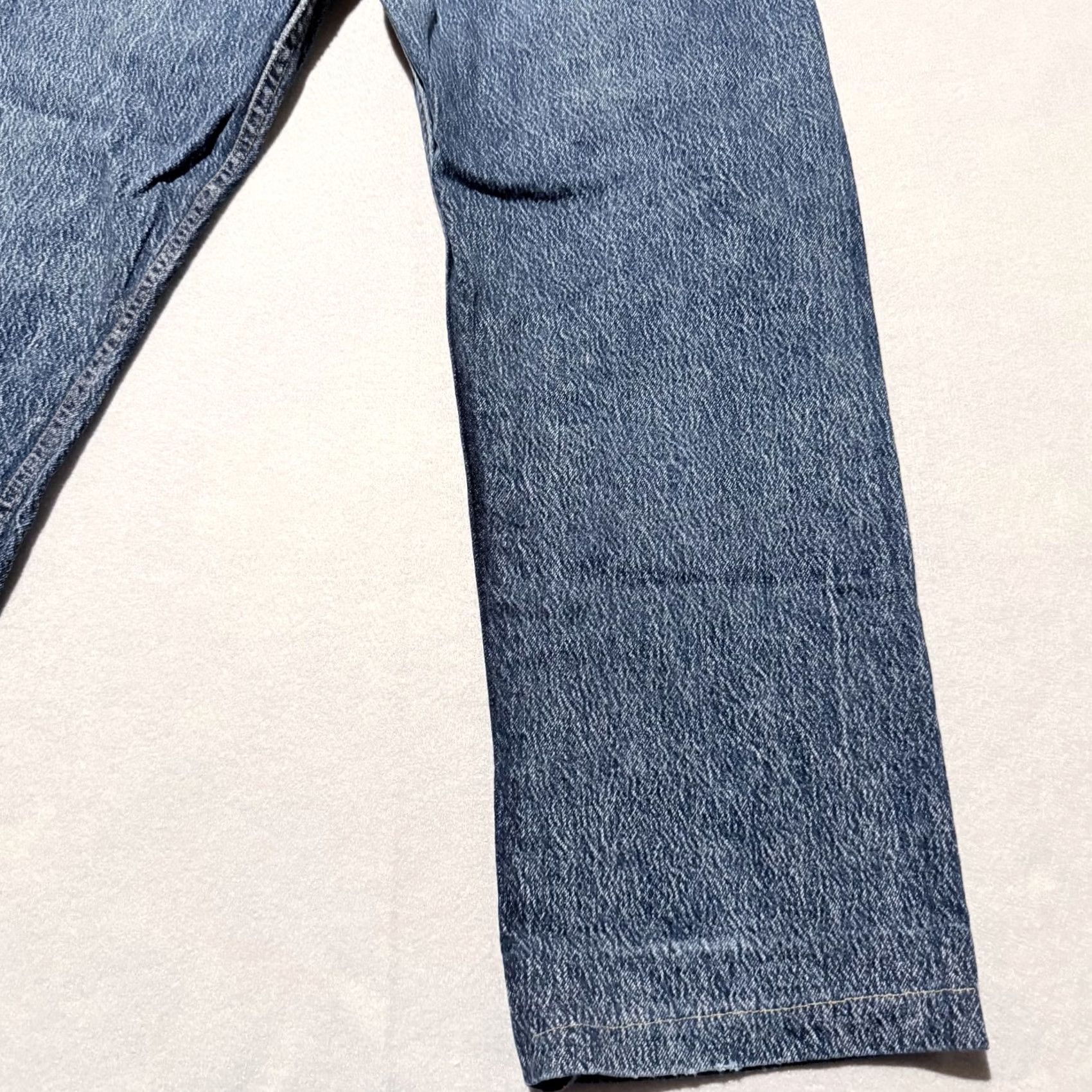 Levi's Levi's Jeans Men Blue Denim Classic Straight 34X30 USA Made 5-Pocket Logo Button Zip - Flaws Size US 34 / EU 50 - 6 Thumbnail