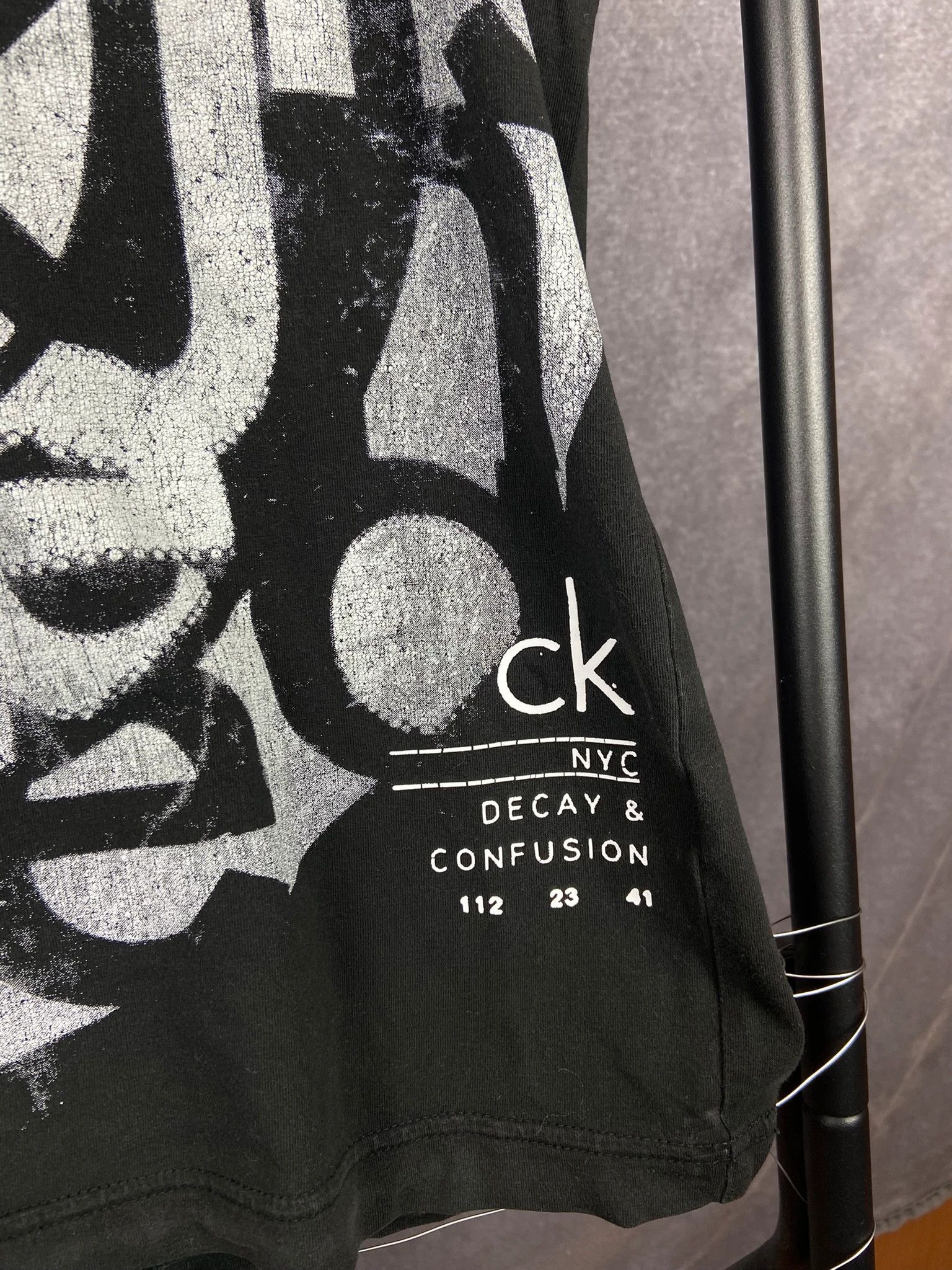 Calvin Klein Calvin Klein Jeans Spellout Tee – , NYC Graphic (M) Size US M / EU 48-50 / 2 - 2 Thumbnail