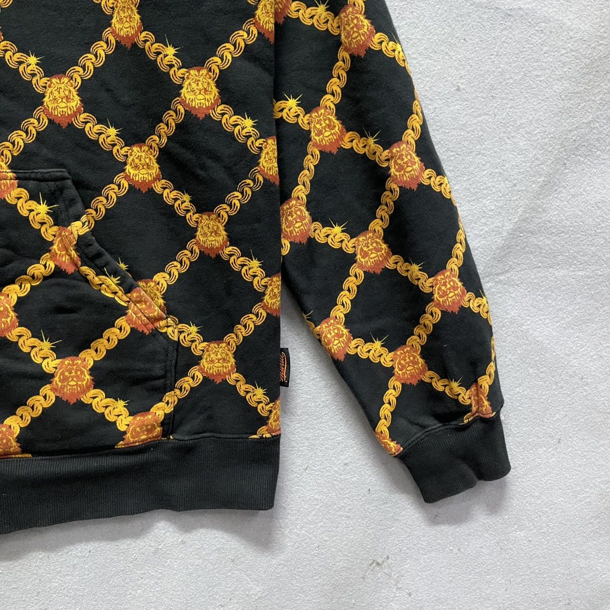 Japanese Brand Vintage Mural “Chain & Lion” Full Zip Hoodie Studio Murasaki Size US XL / EU 56 / 4 - 4 Thumbnail