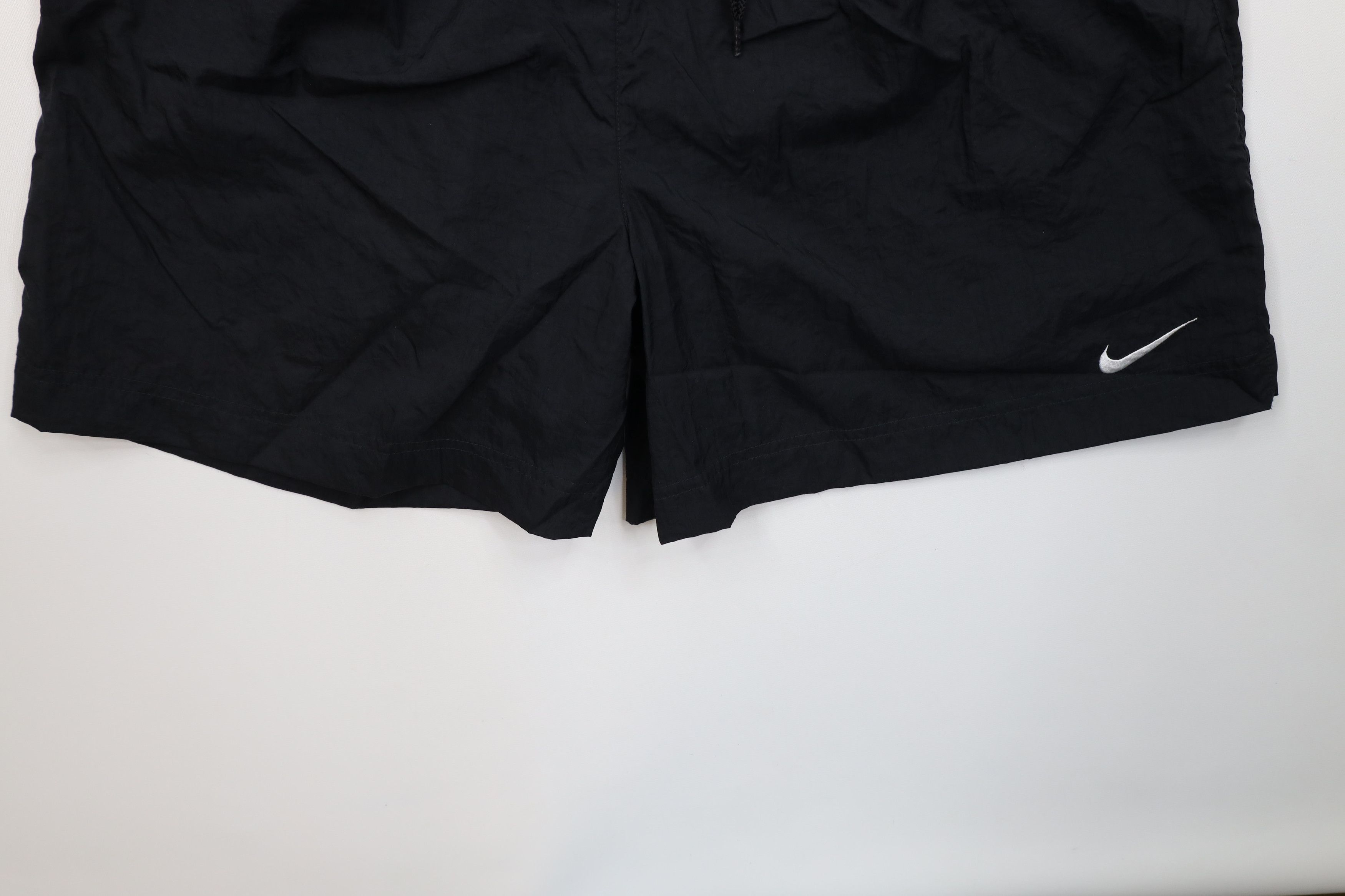 Nike Deadstock Vintage 90s Nike Mini Swoosh Soccer Shorts Black Size 26" / US 2 / IT 38 - 4 Thumbnail