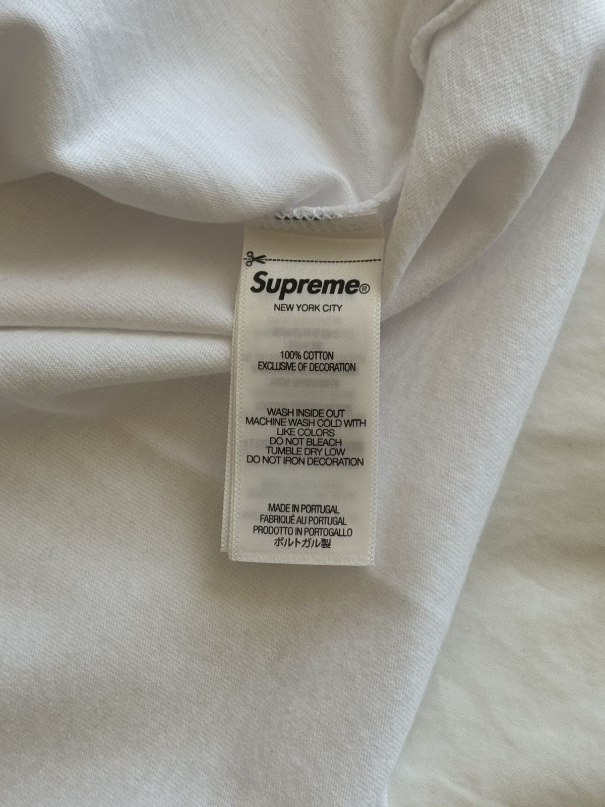 Supreme SUPREME Script logo white/pink Tee size M (STEAL) Size US M / EU 48-50 / 2 - 5 Thumbnail