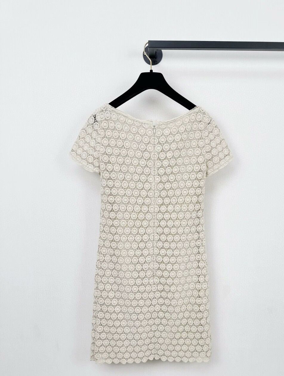 Burberry Burberry hollow-out dress Size XS / US 0-2 / IT 36-38 - 2 Thumbnail