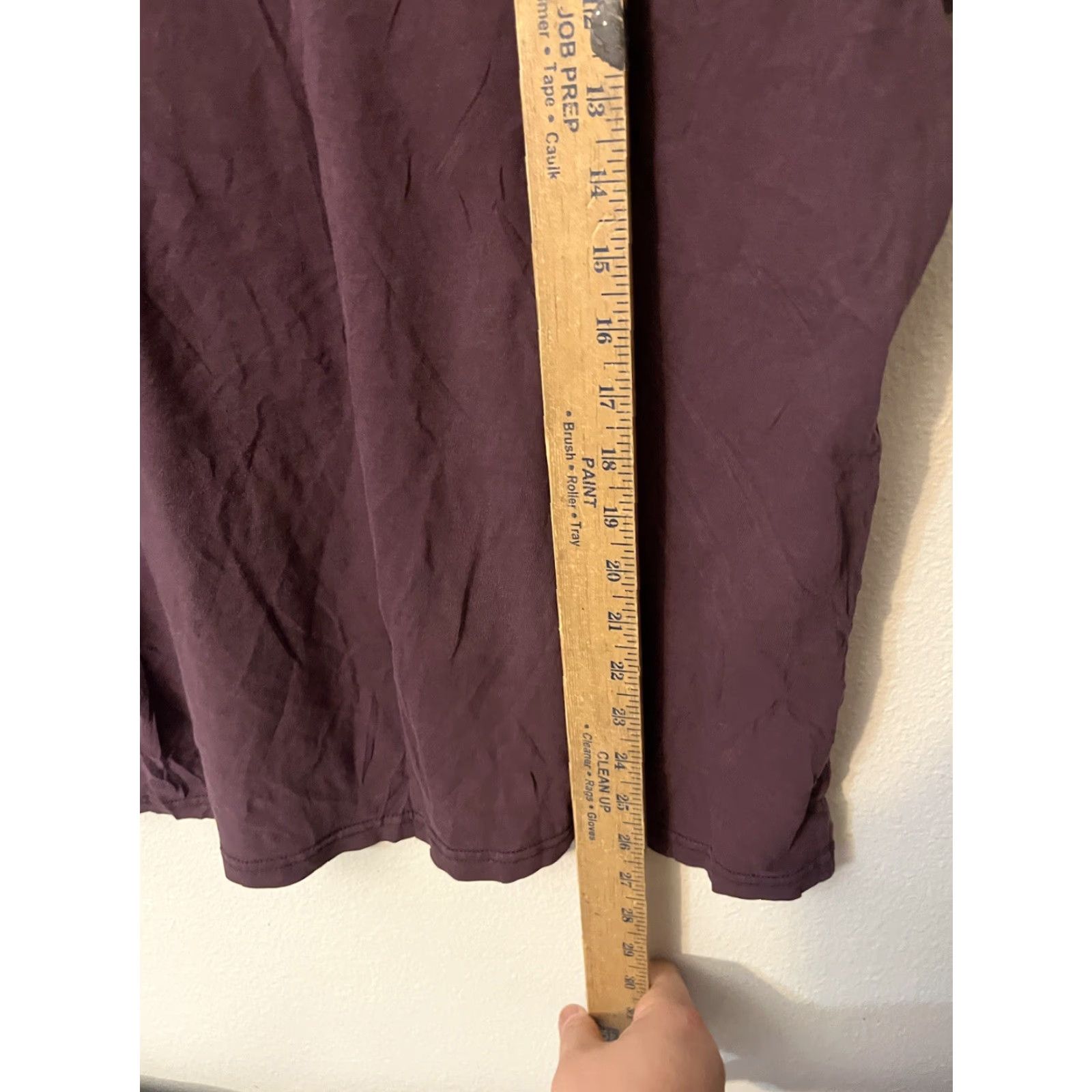 Vintage CALVIN KLEIN JEANS Maroon Striped Graphic T-Shirt Short Sleeve Large Unisex Adults Size 36" / US 14 / IT 50 - 4 Thumbnail