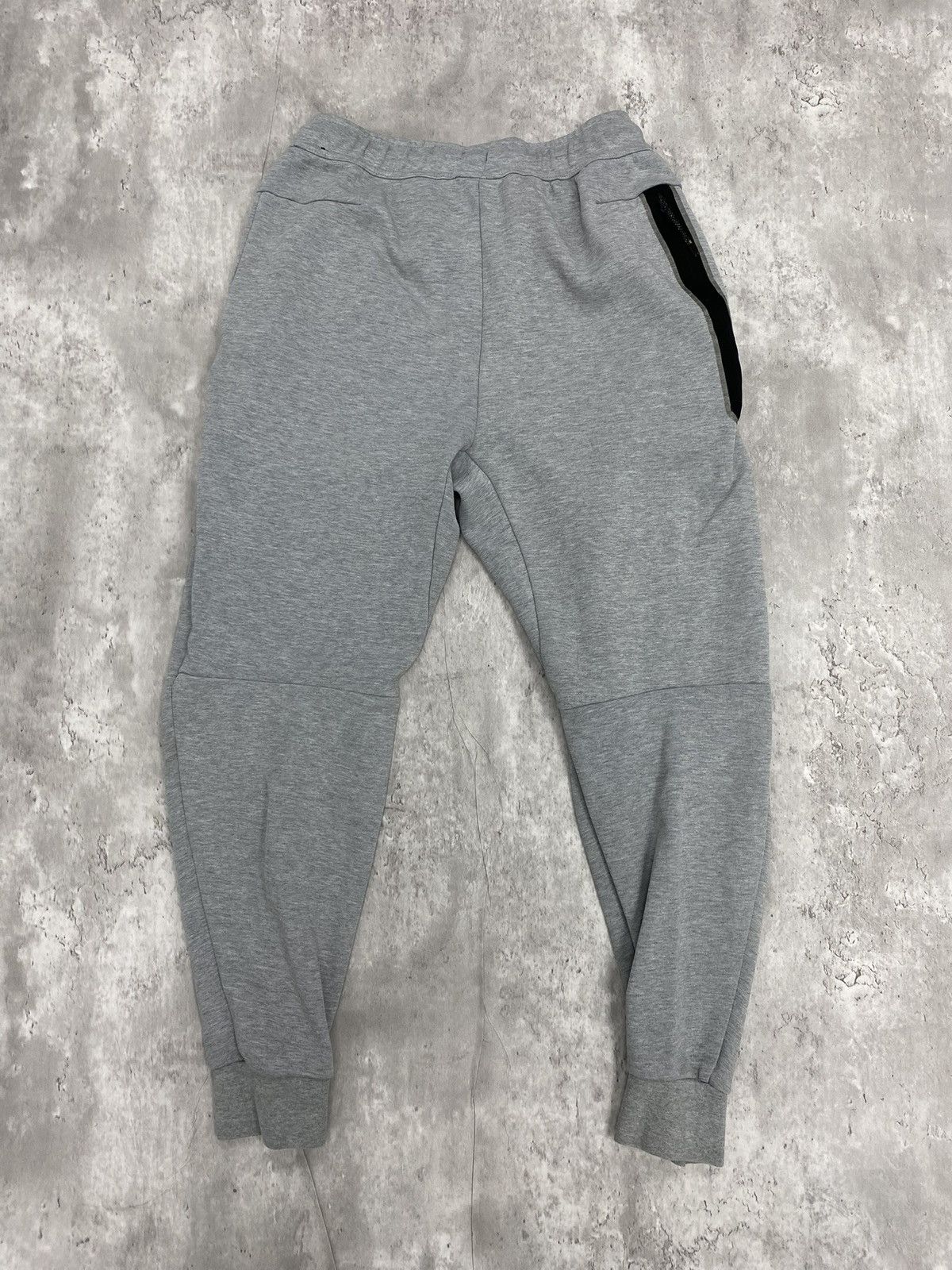 Nike Size S - Nike Sportswear Tech Fleece Joggers “Heather Grey” Size US 30 / EU 46 - 2 Thumbnail