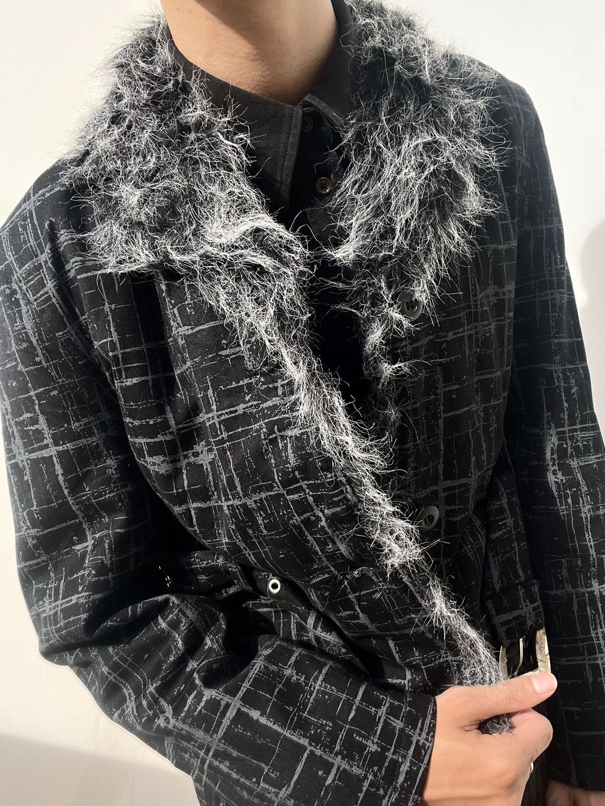 If Six Was Nine 2000s Euphuistic Avant-garde Fur Jacket Size US L / EU 52-54 / 3 - 6 Thumbnail