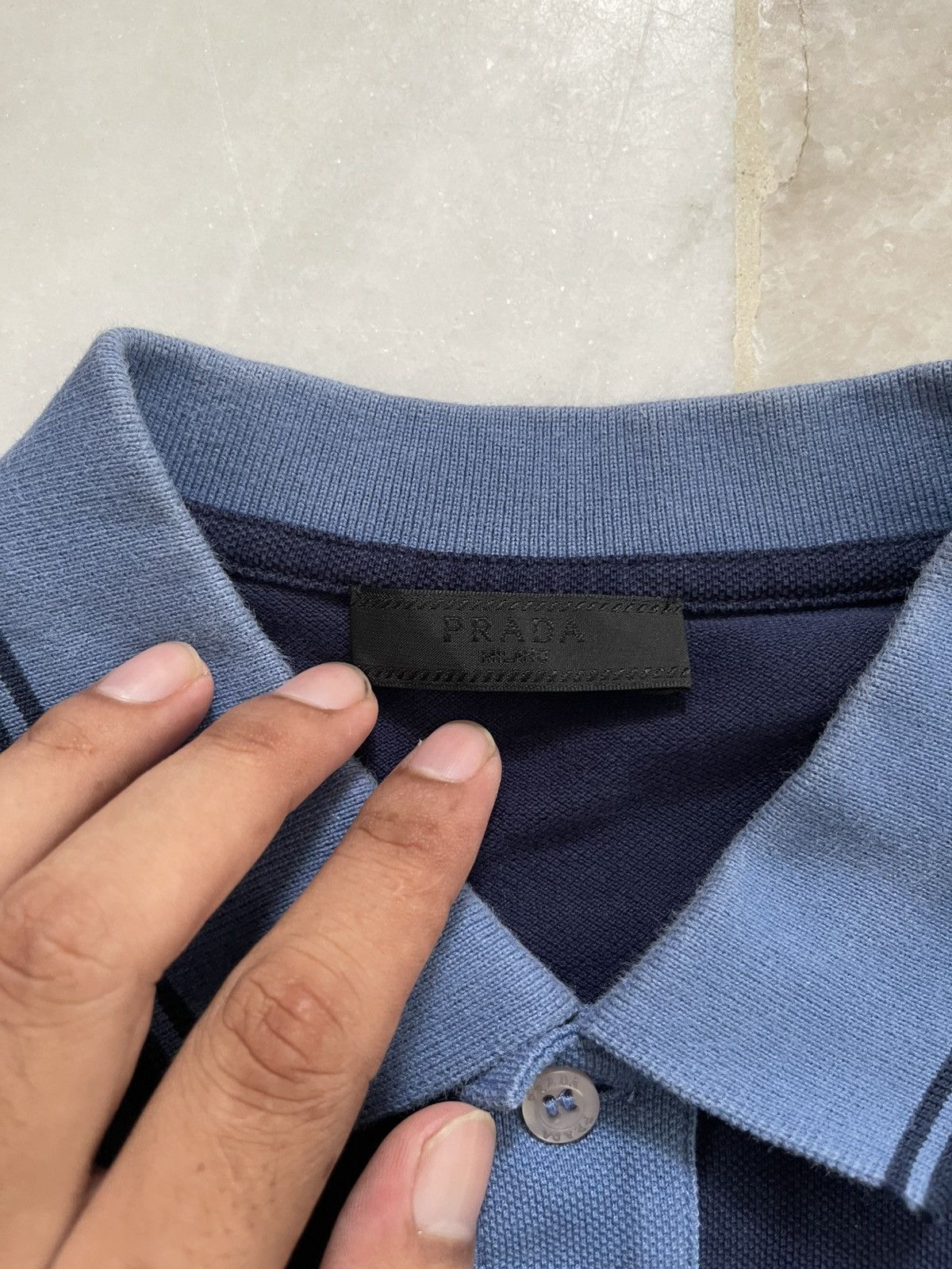 Prada Prada Side Logo Polo Shirt Size US M / EU 48-50 / 2 - 8 Thumbnail