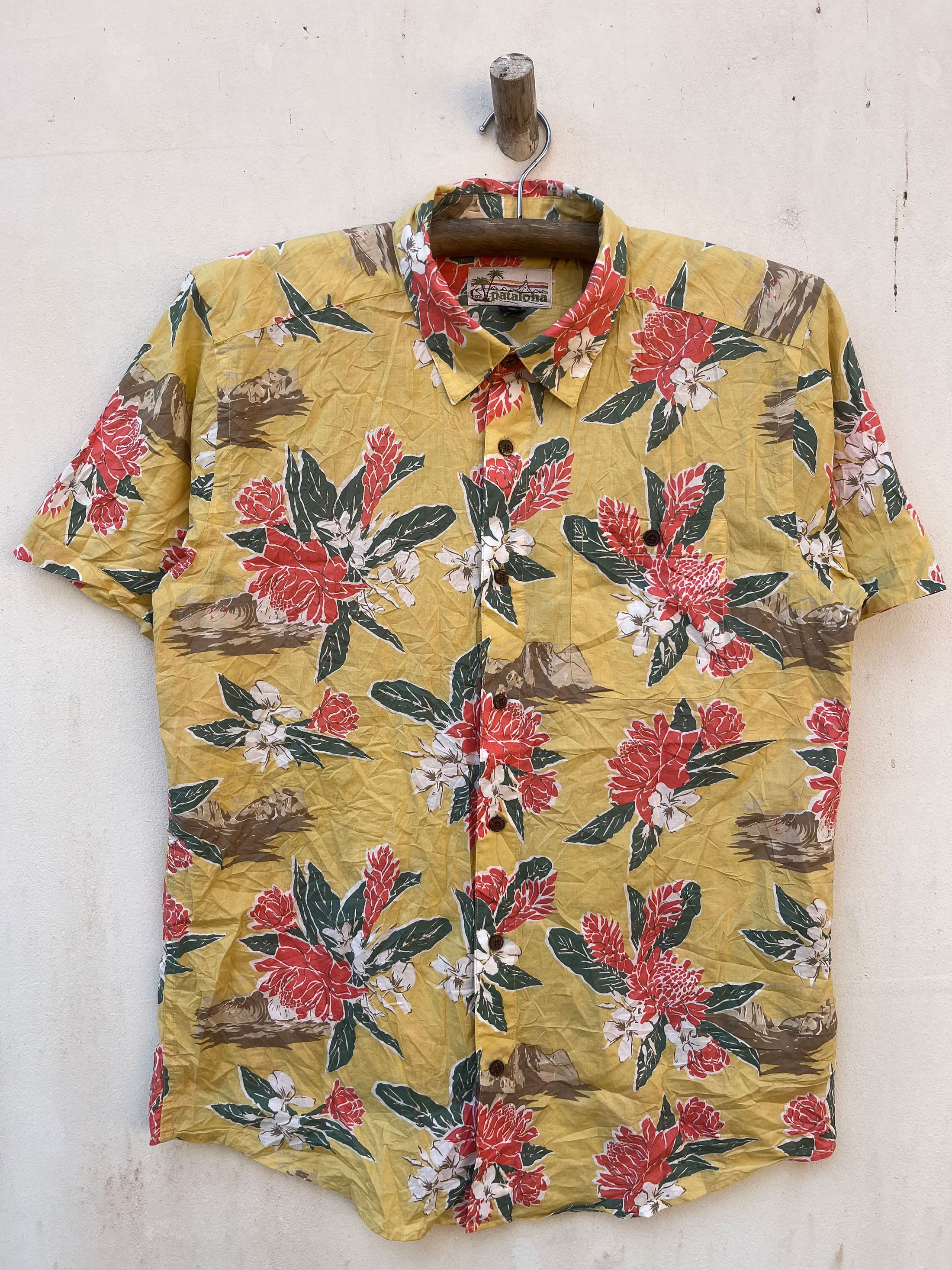 Patagonia Pataloha Hawaiian Hawaii Short sleeve Shirt Full Printed Size US M / EU 48-50 / 2 - 1 Thumbnail