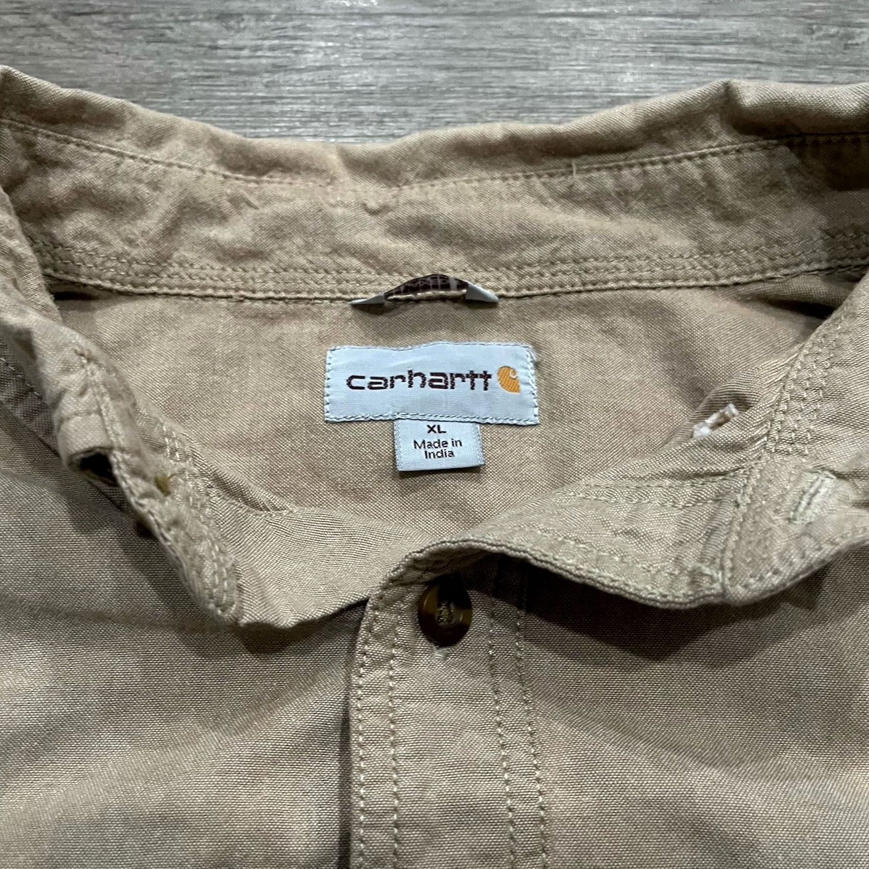 Carhartt Carhartt Shirt Button-Up Cotton Tan Short Sleeve XL Regular Fit Men Logo Workwear Beige Size US XL / EU 56 / 4 - 3 Thumbnail